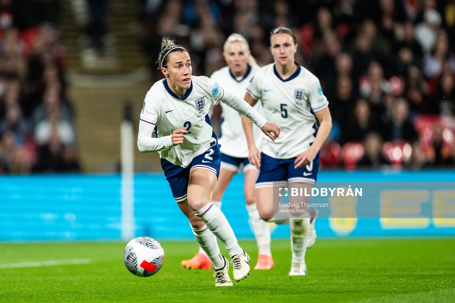 Lucy Bronze of England