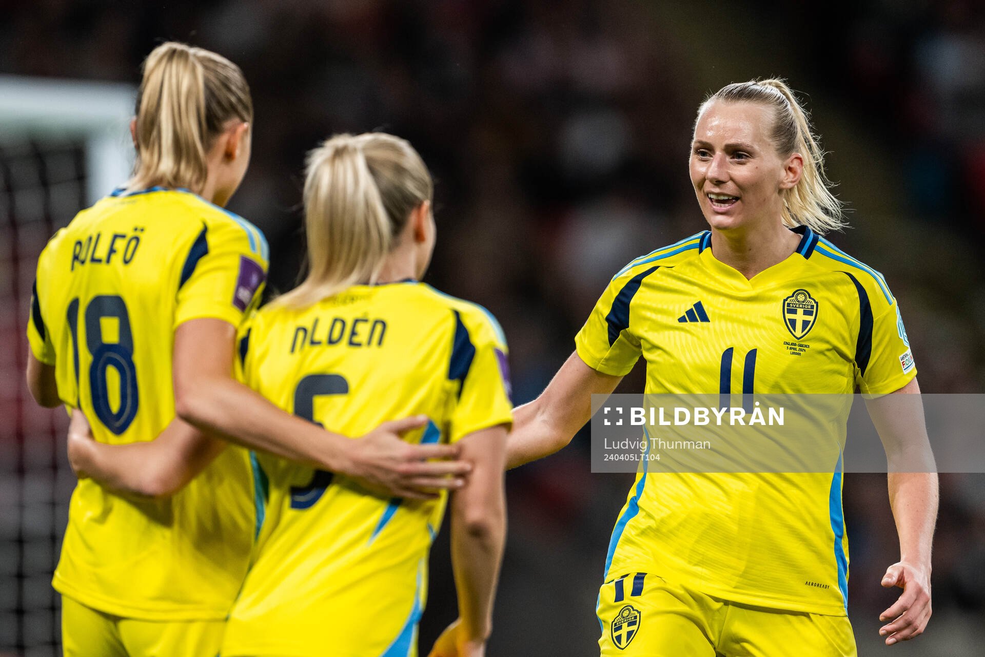 Fridolina Rolfö of Sweden celebrates with Amanda Nildén