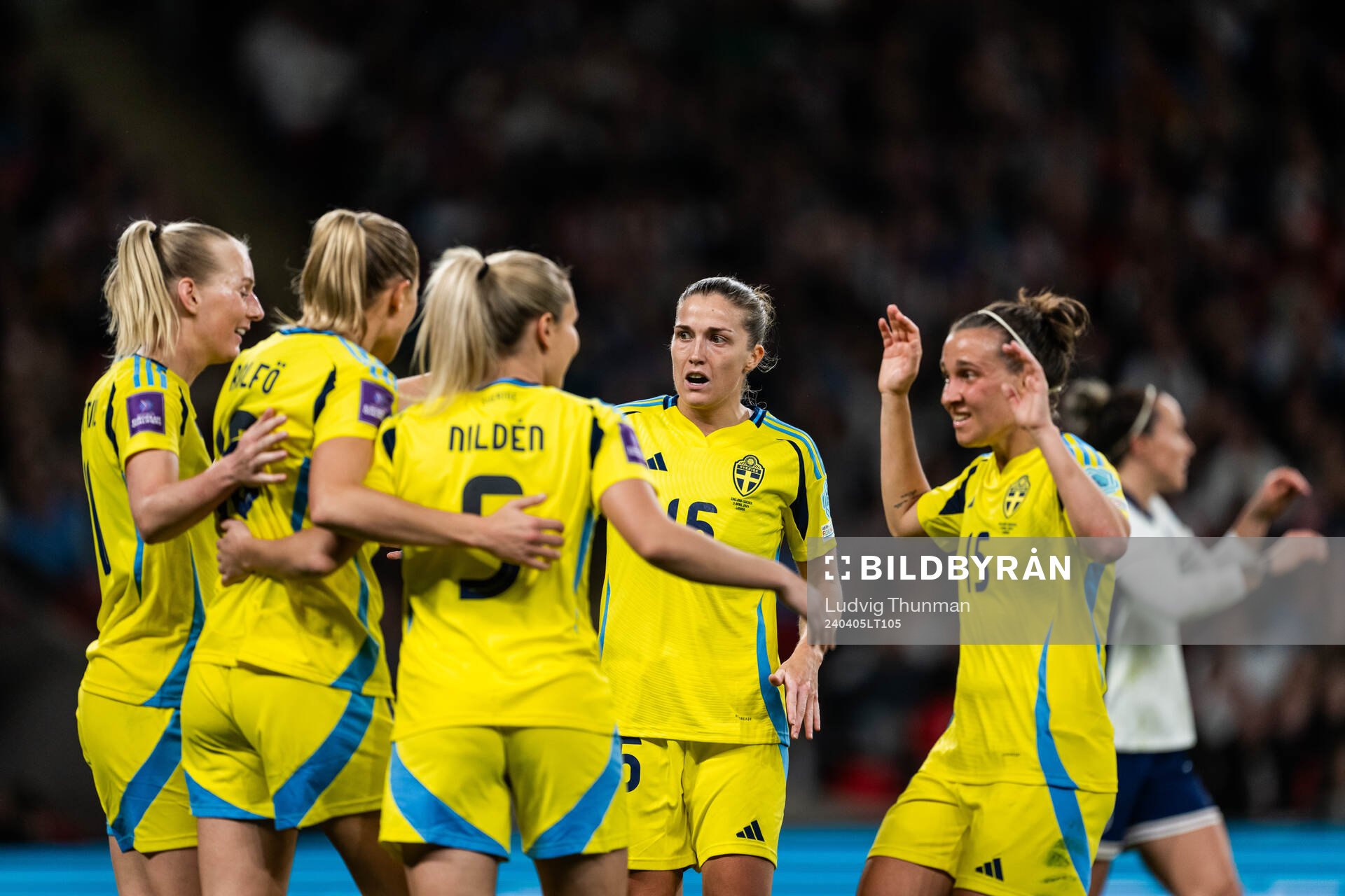 Fridolina Rolfö of Sweden celebrates with Stina