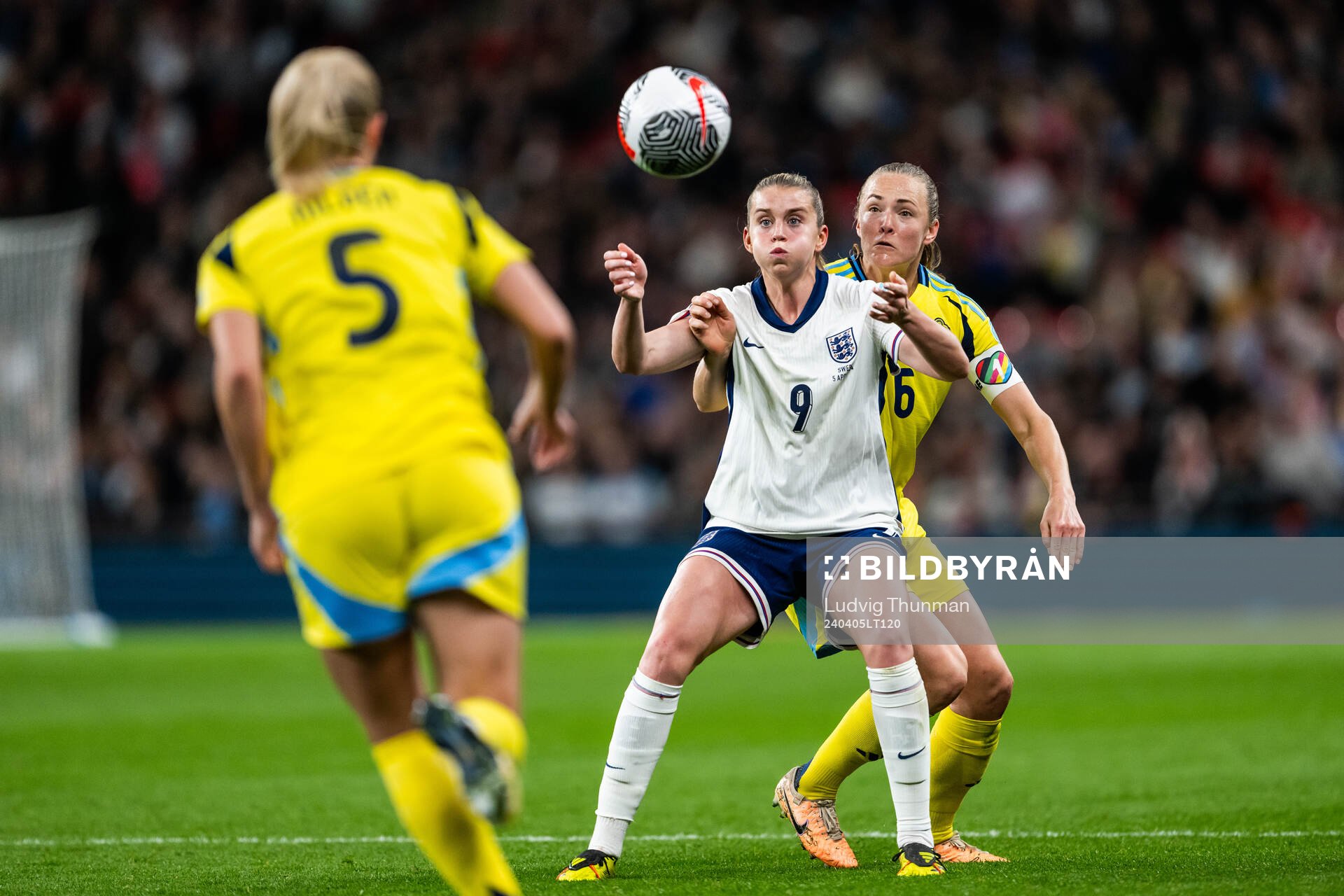 Alessia Russo of England and Magdalena Eriksson of Sweden during the UEFA Women's Euro Qualifier football match between England and Sweden on April 5, 2024 in London.
