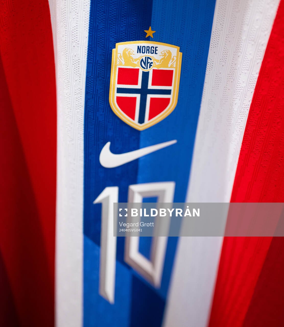 The crest