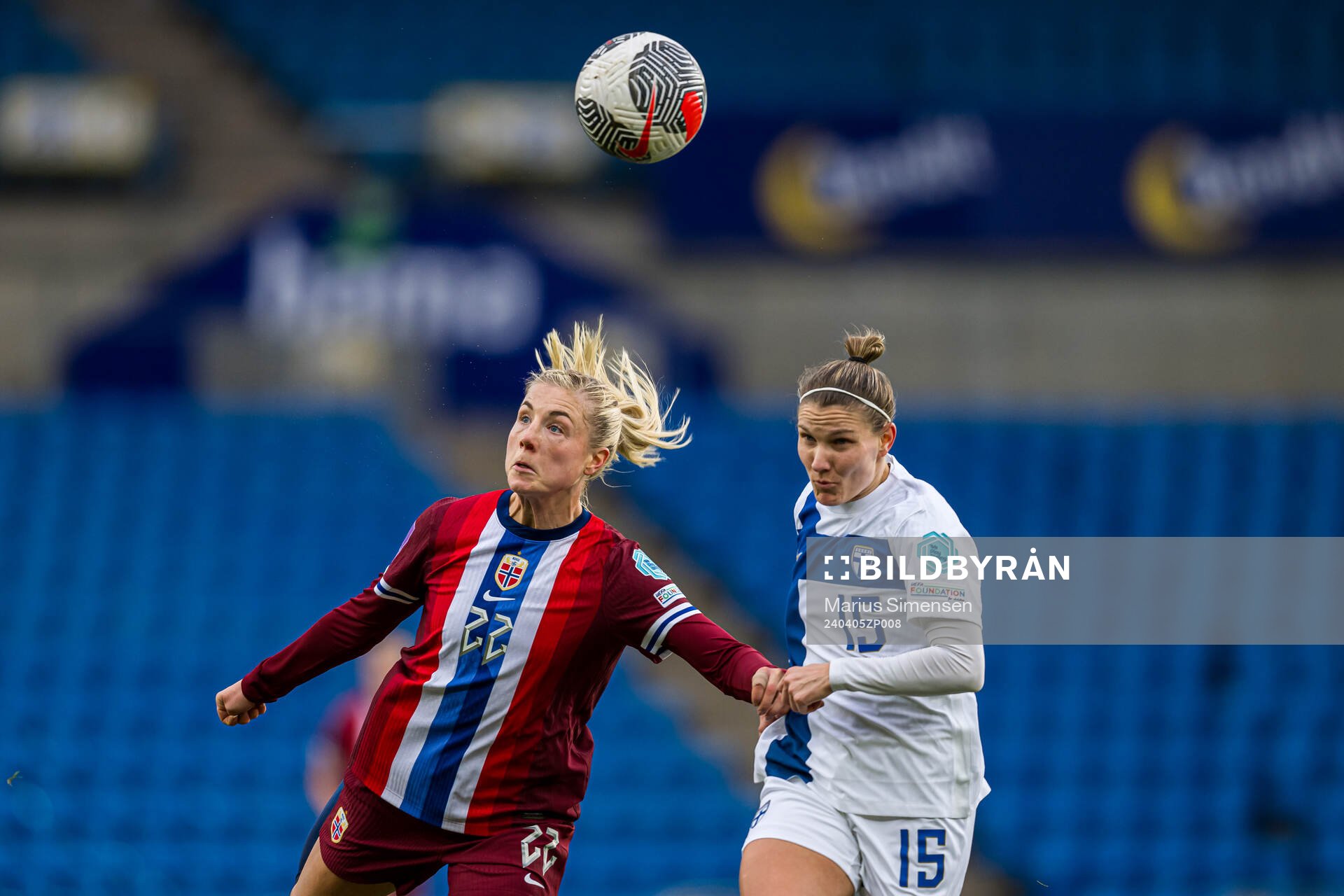 Sophie Roman Haug of Norway and Natalia Kuikka of Finland