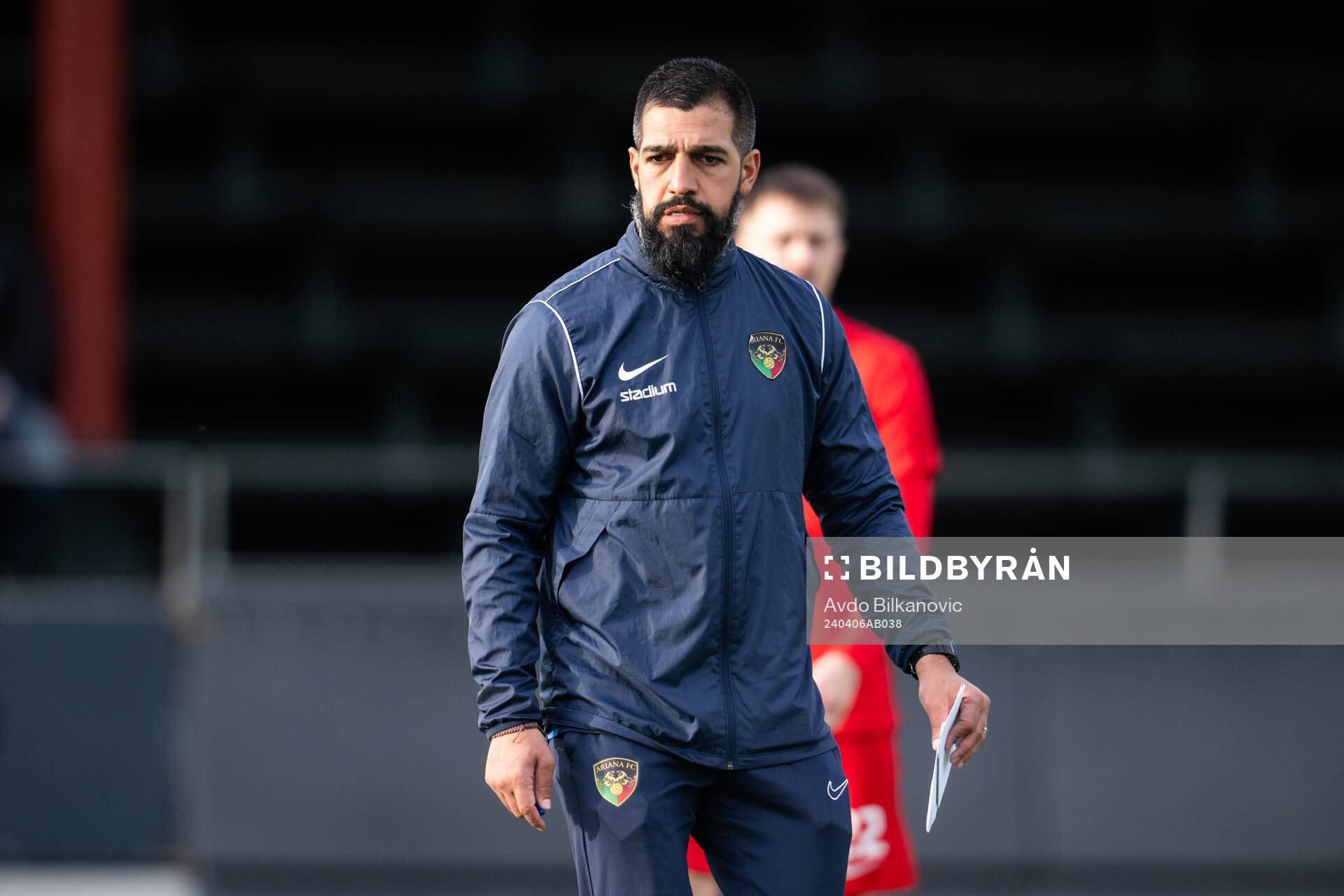 Ariana FCs tränare Firat Sahan under fotbollsmatchen i Division 1 Södra mellan Ariana FC och Falkenbergs FF den 6 april 2024 i Malmö.