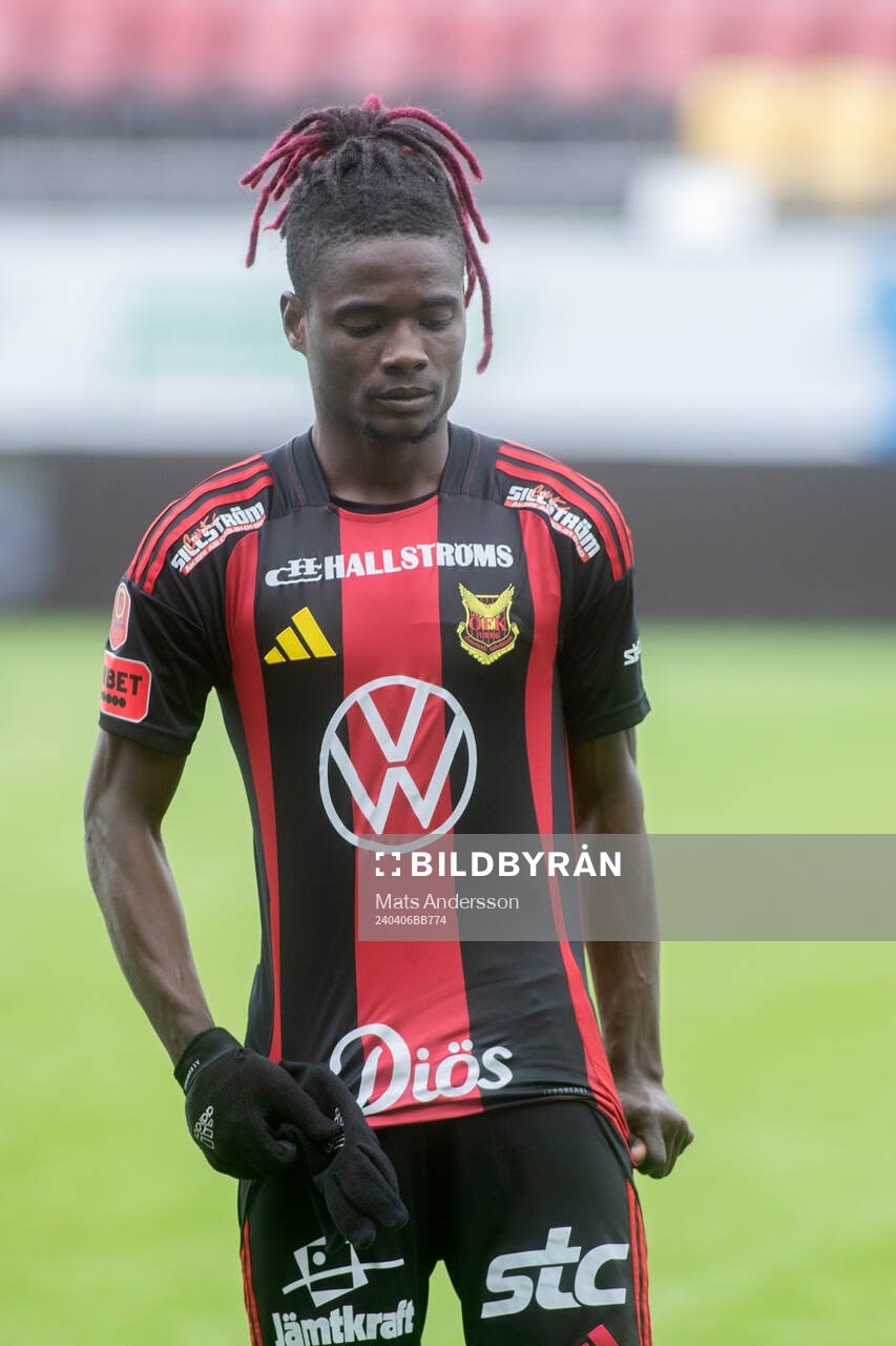 Östersunds Yannick Armel Assiedou Adjoumani innan