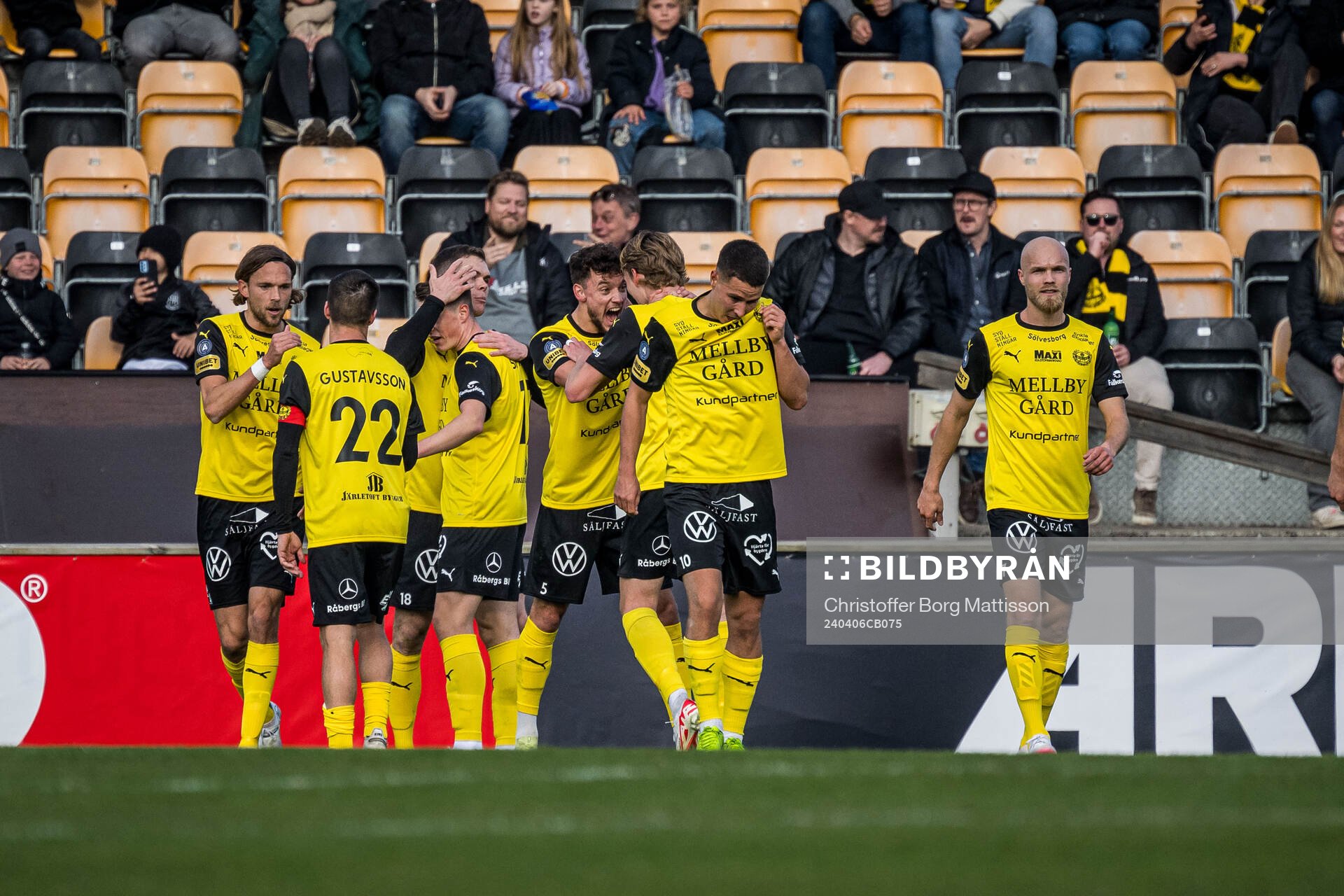 Mjällbys Jacob Bergström jublar