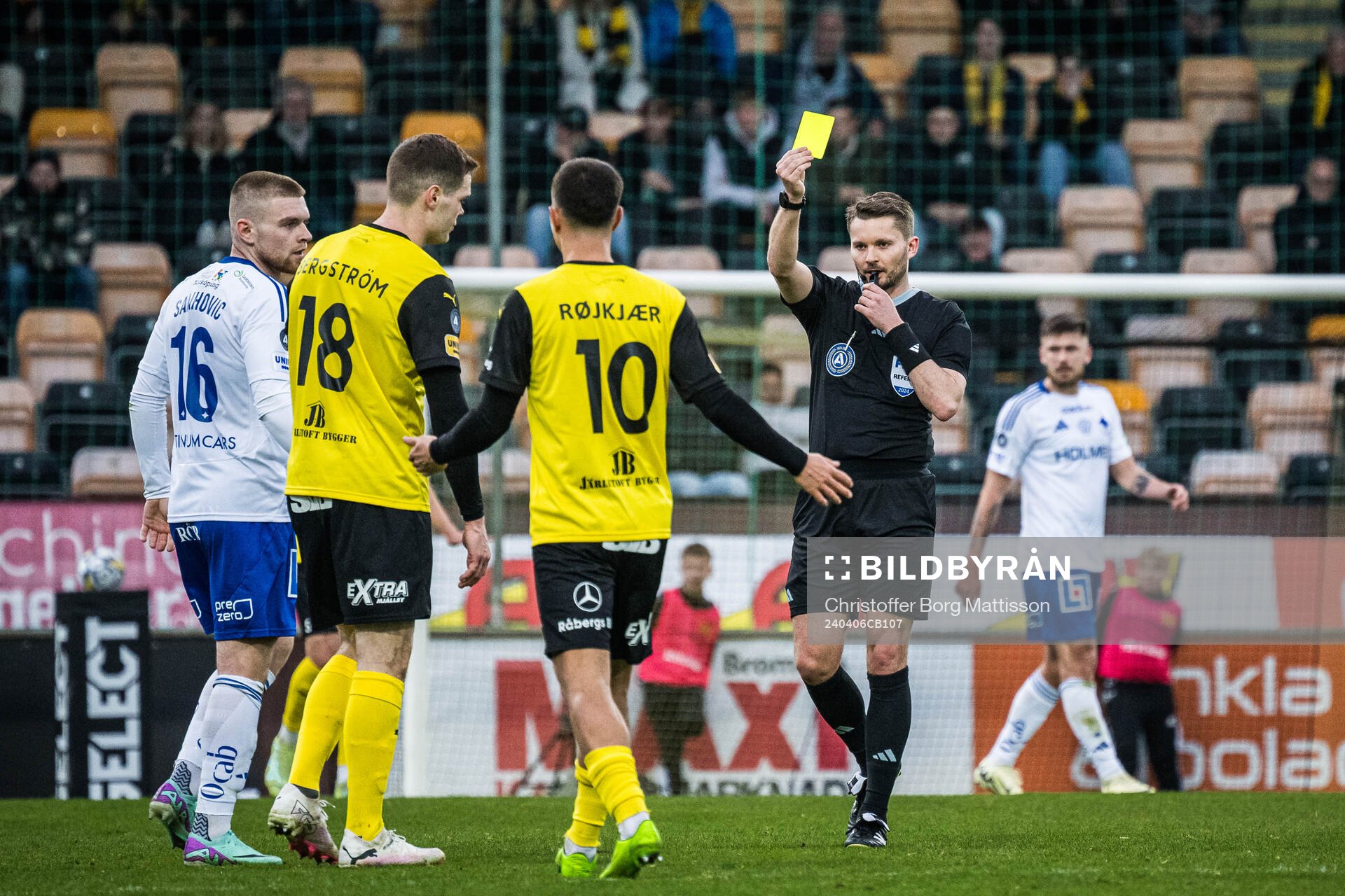 Mjällbys Jacob Bergström tilldelas en varning