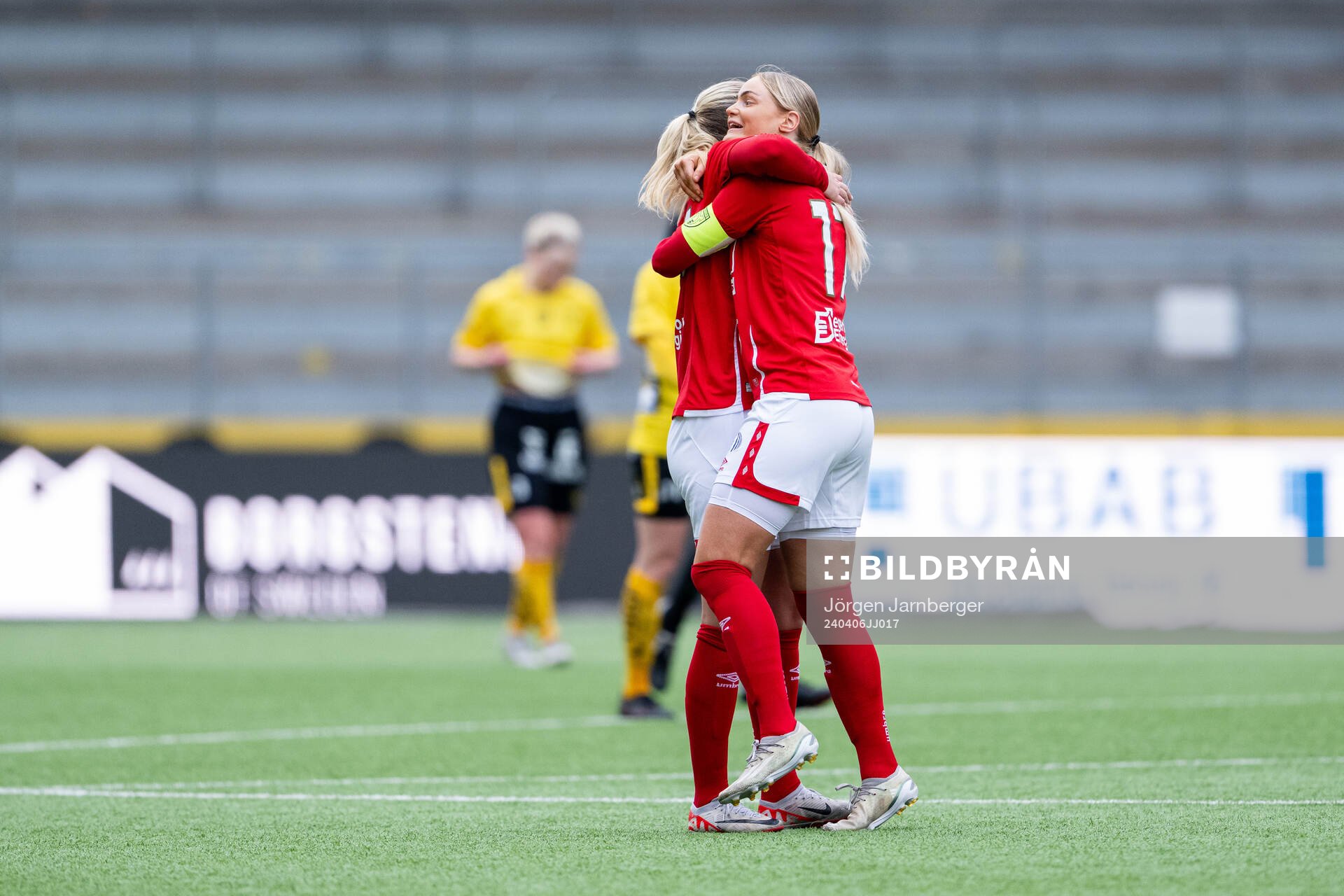 Degerfors Lydia Vaggelyr jublar