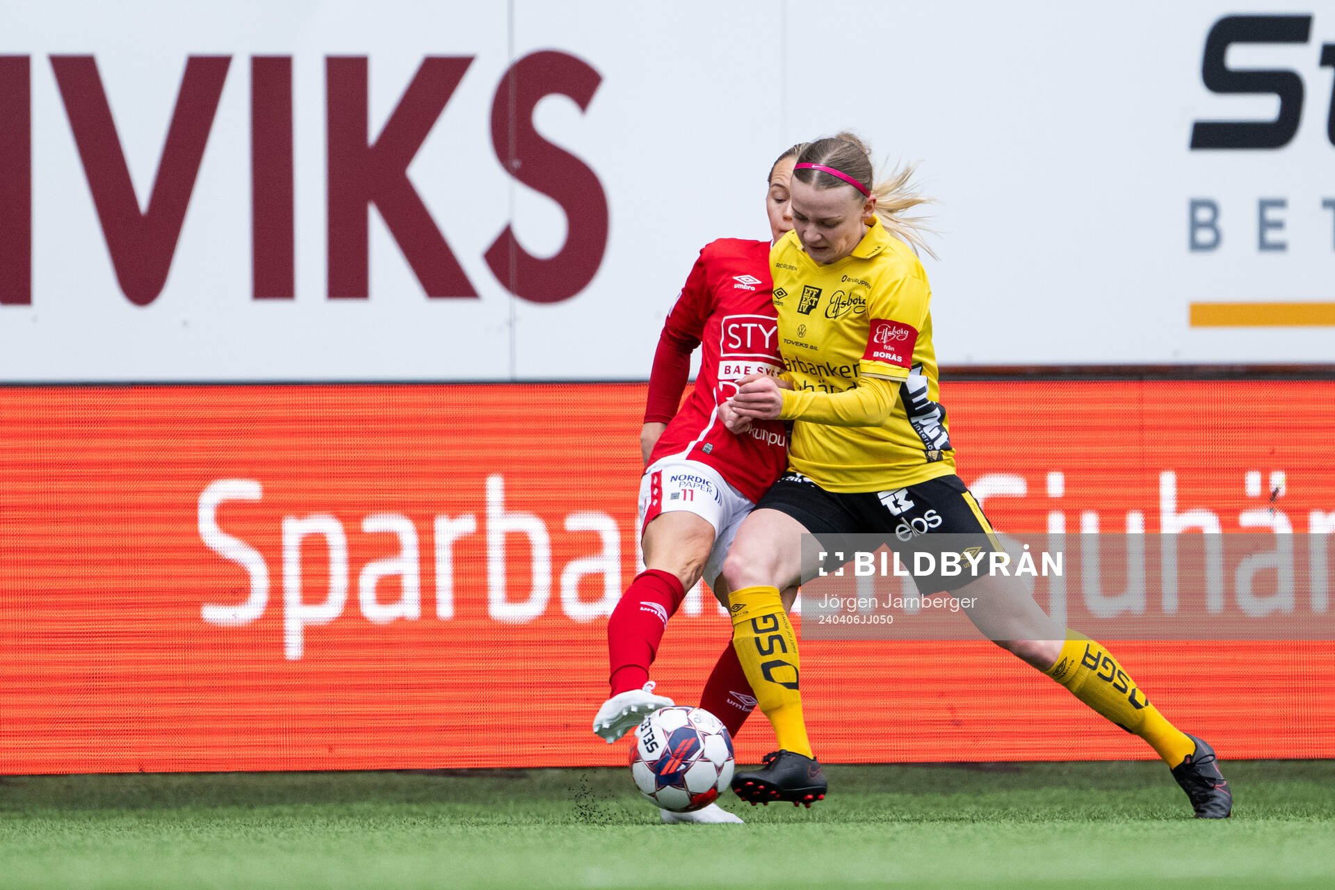Degerfors Sara Öjebo och Elfsborgs Leann Nyström