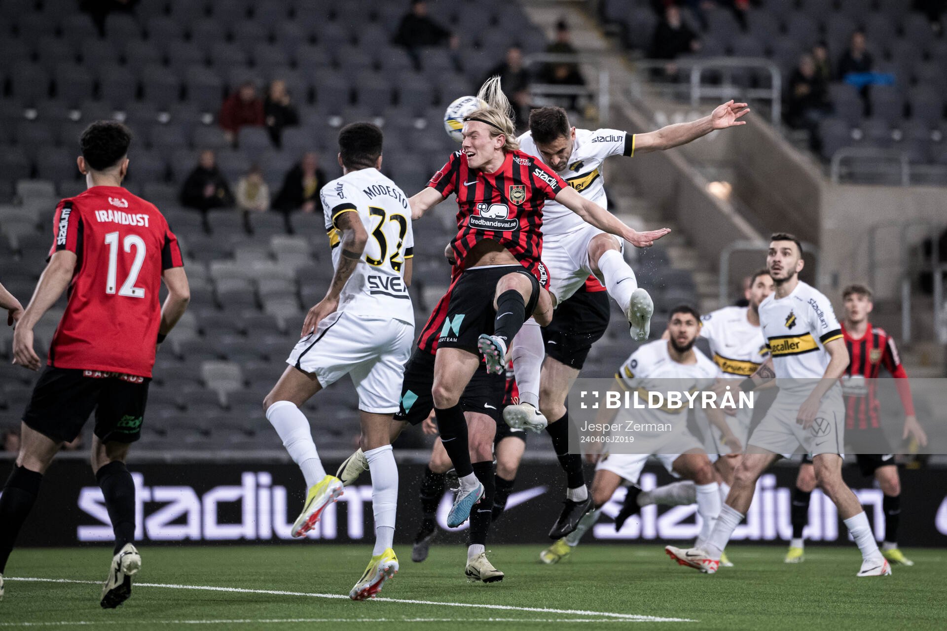 Brommapojkarnas Alexander Jensen och AIKs Sotirios
