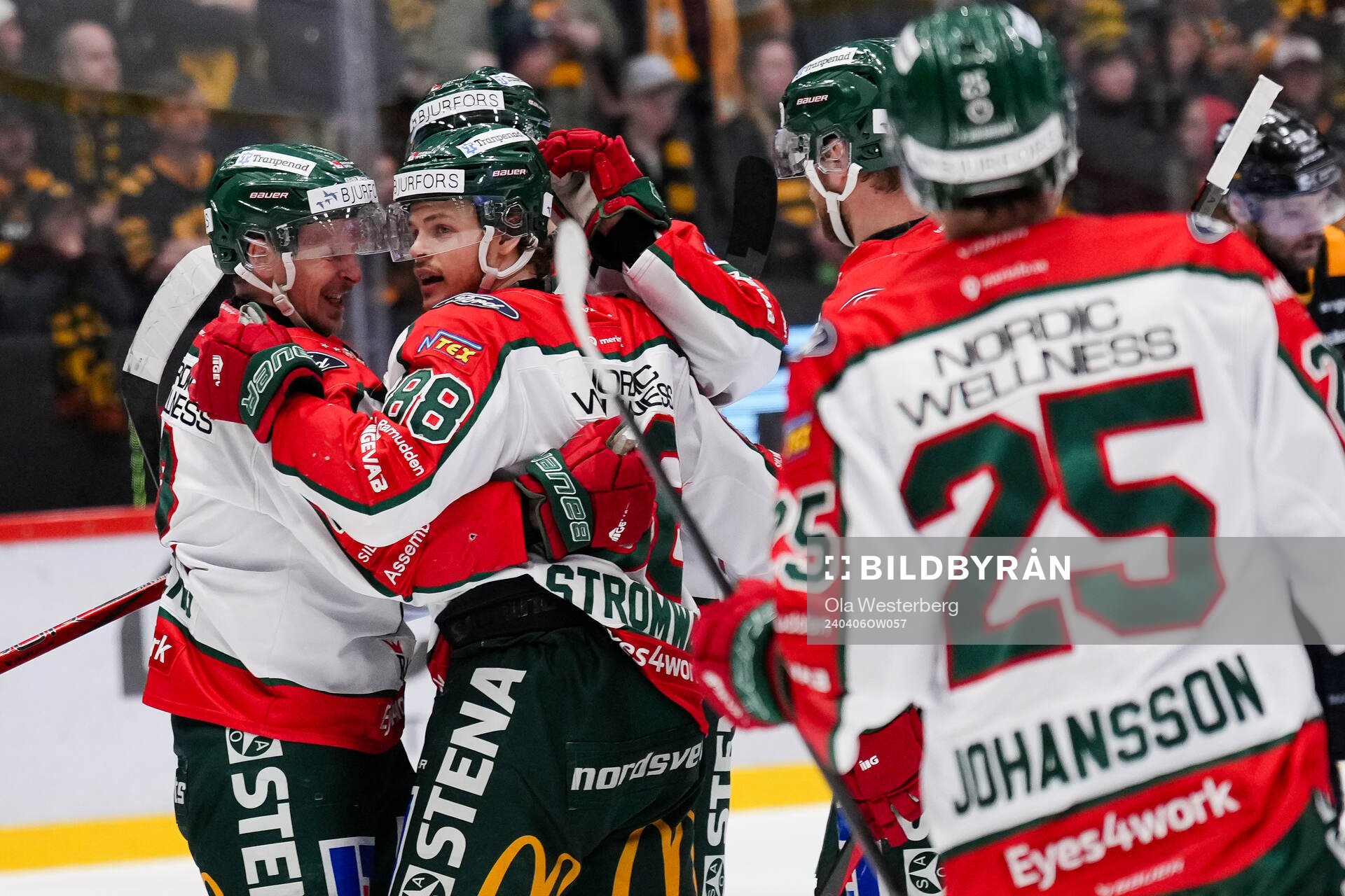 Frölundas Malte Strömwall jublar