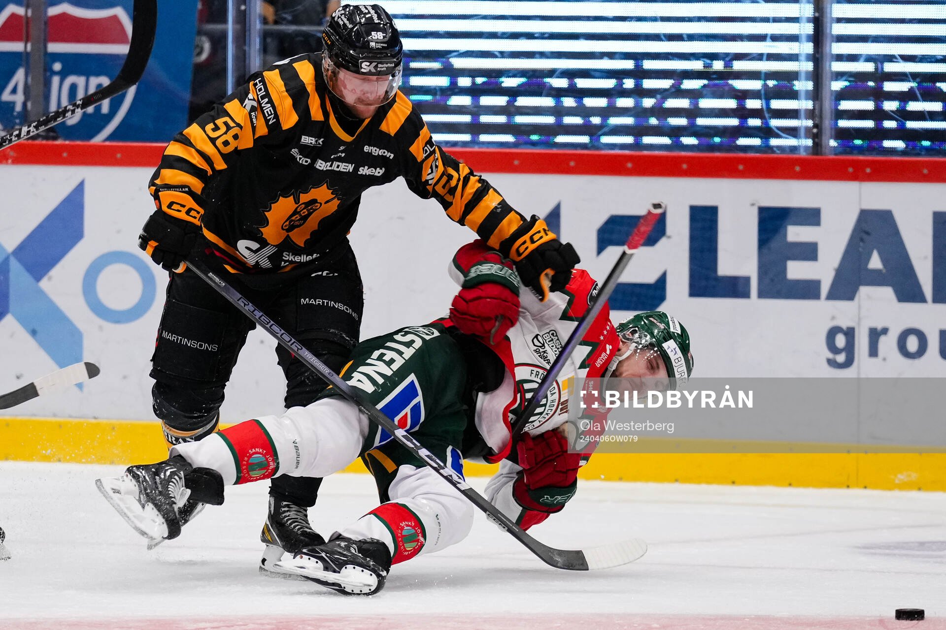 Skellefteås Oskar Nilsson och Frölundas Henrik Tömmernes