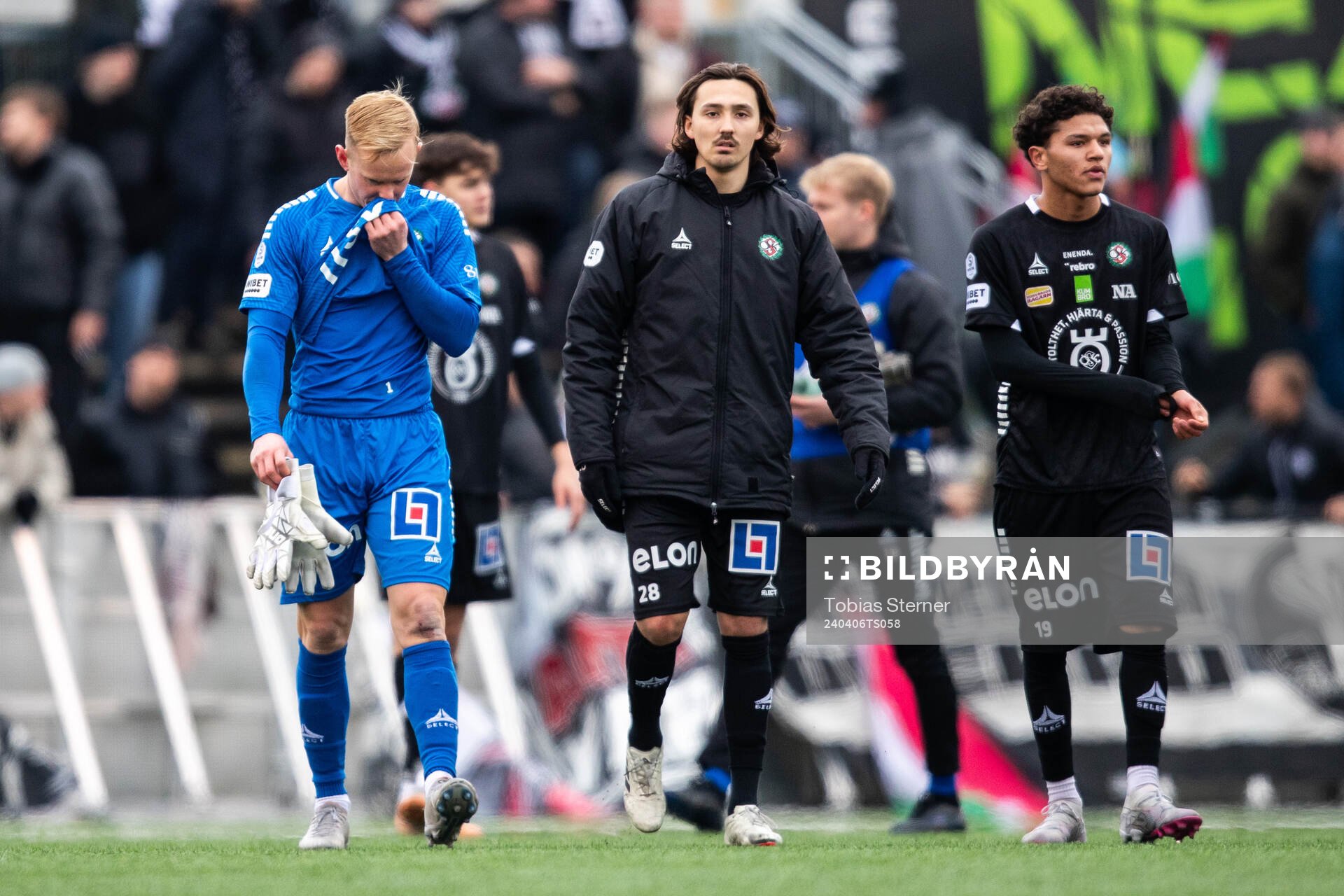 Örebros målvakt Malte Påhlsson deppar
