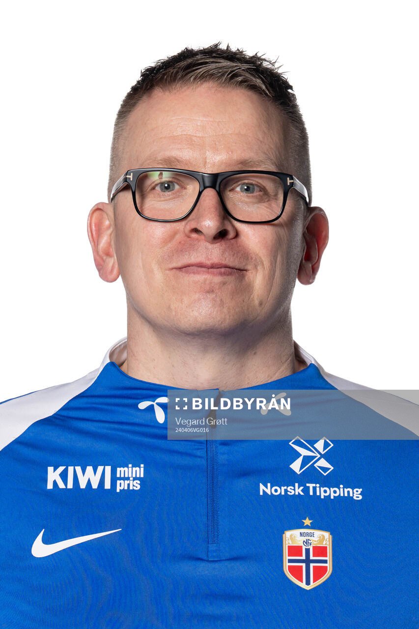 Henning Sverdrup, media officer of the Norwegian women’s