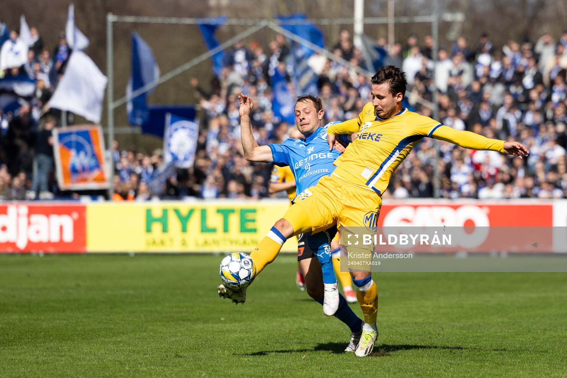 Halmstads Joel Allansson och IFK Göteborgs Anders Trondsen