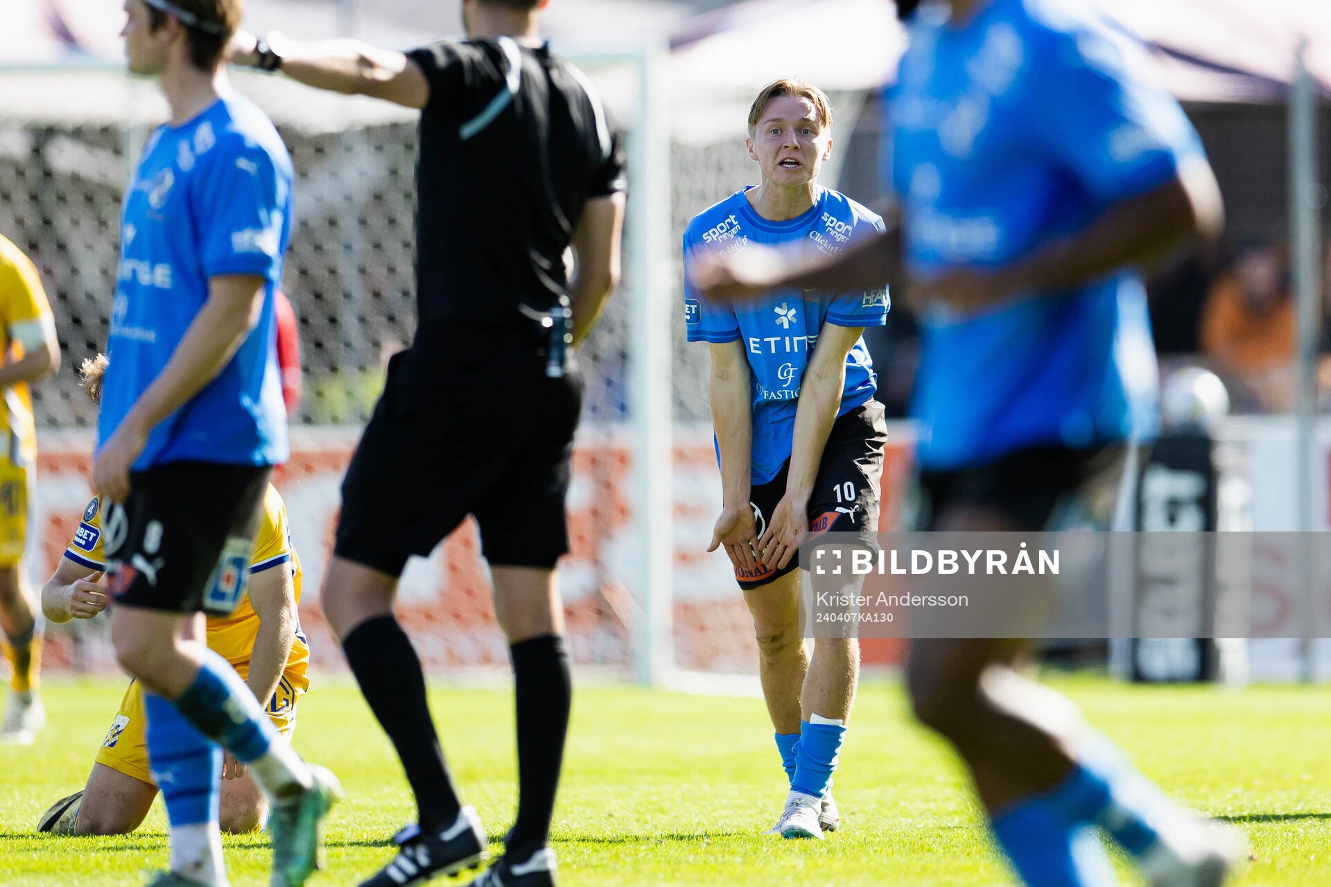 Halmstads Albin Ahlstrand reagerar