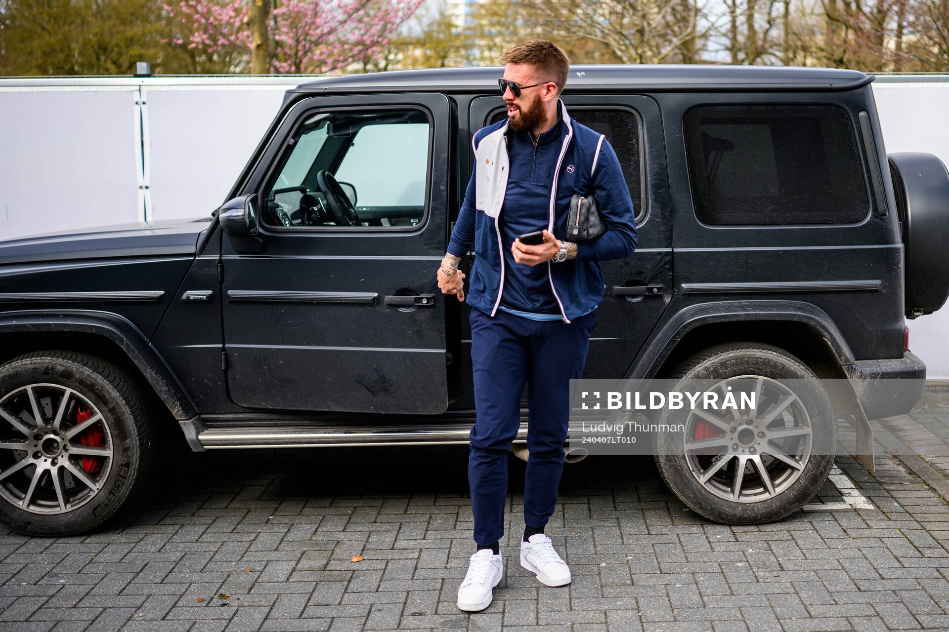 Malmö FFs Pontus Jansson ankommer till arenan