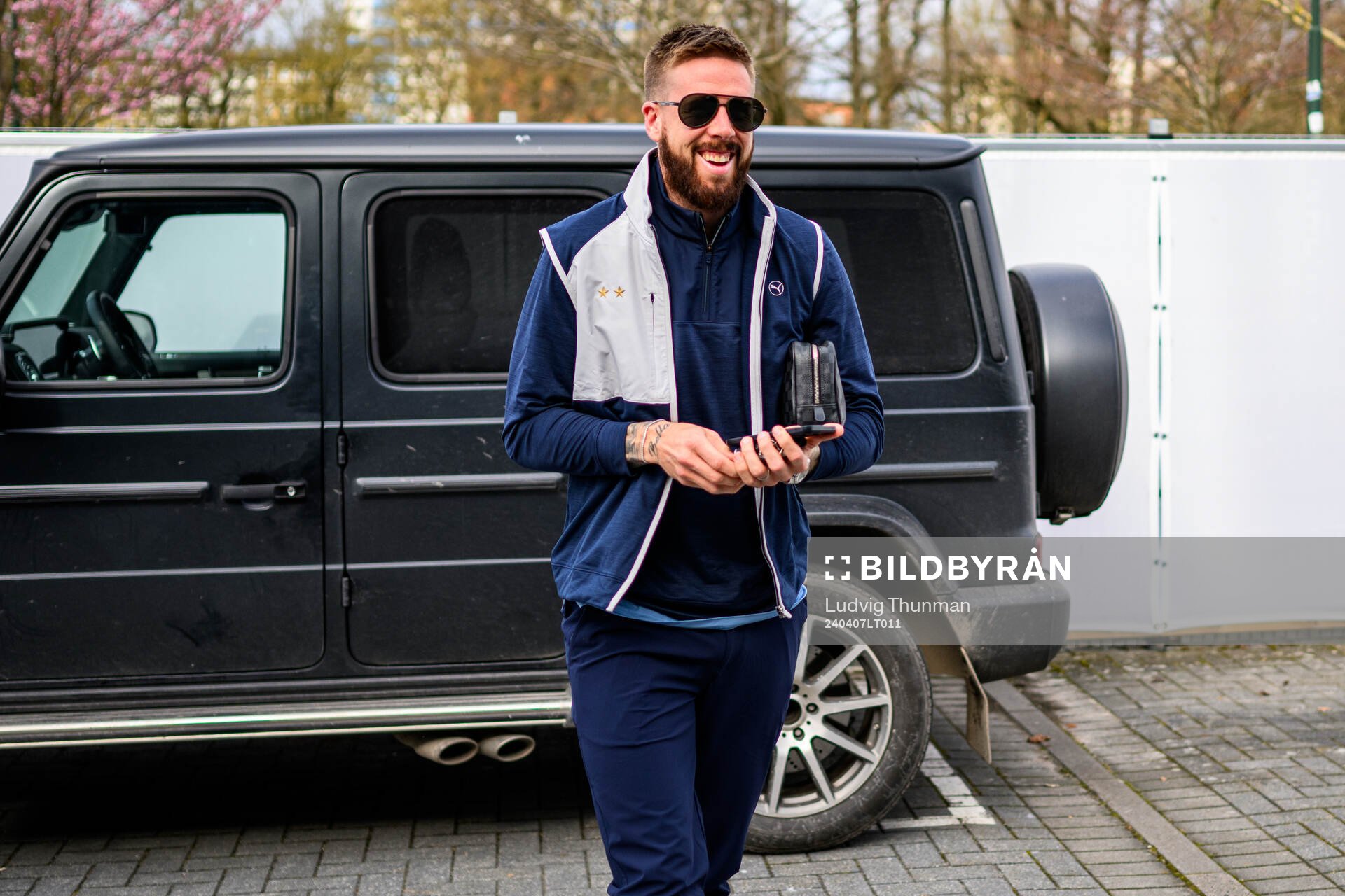Malmö FFs Pontus Jansson ankommer till arenan