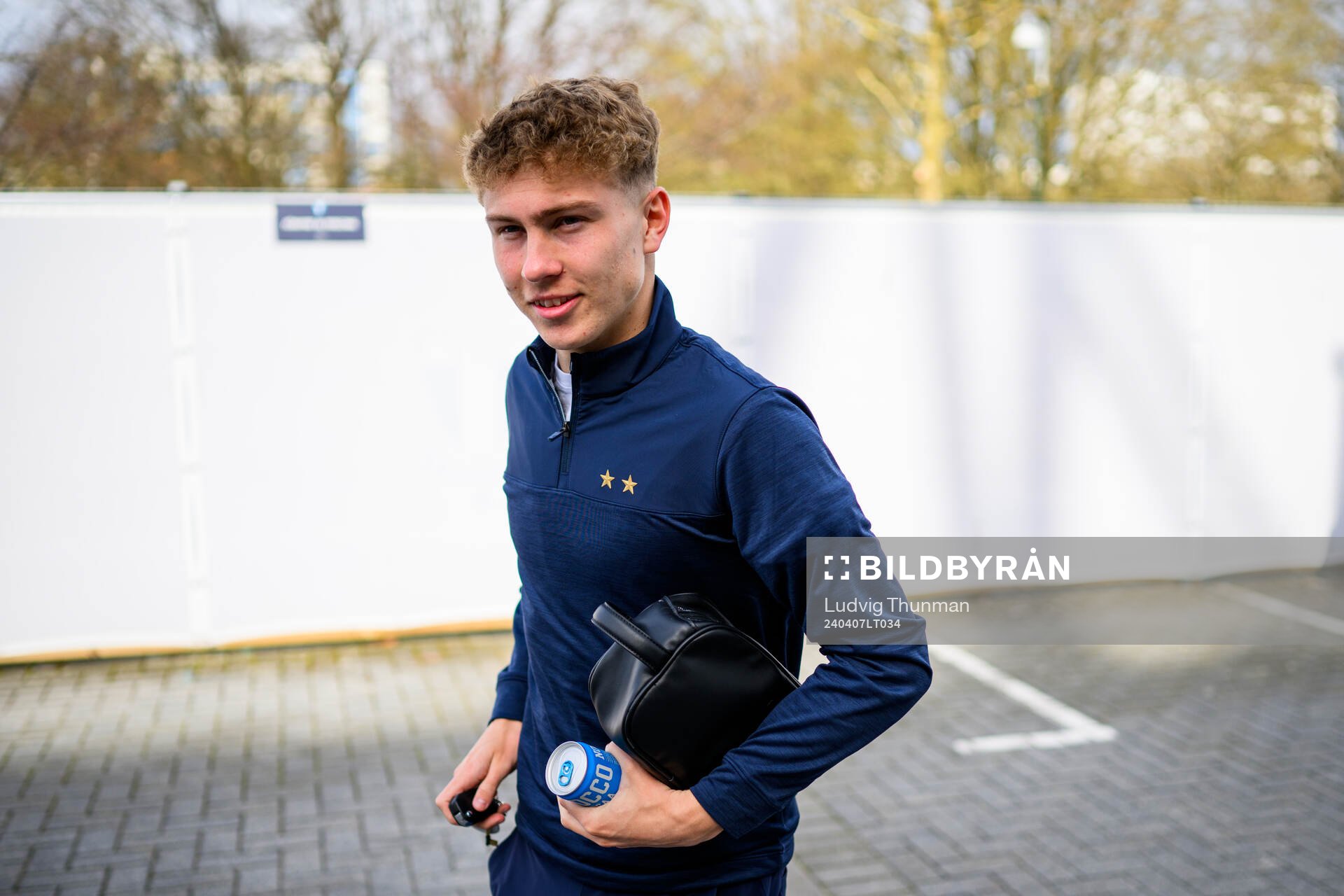 Malmö FFs Hugo Bolin ankommer till arenan