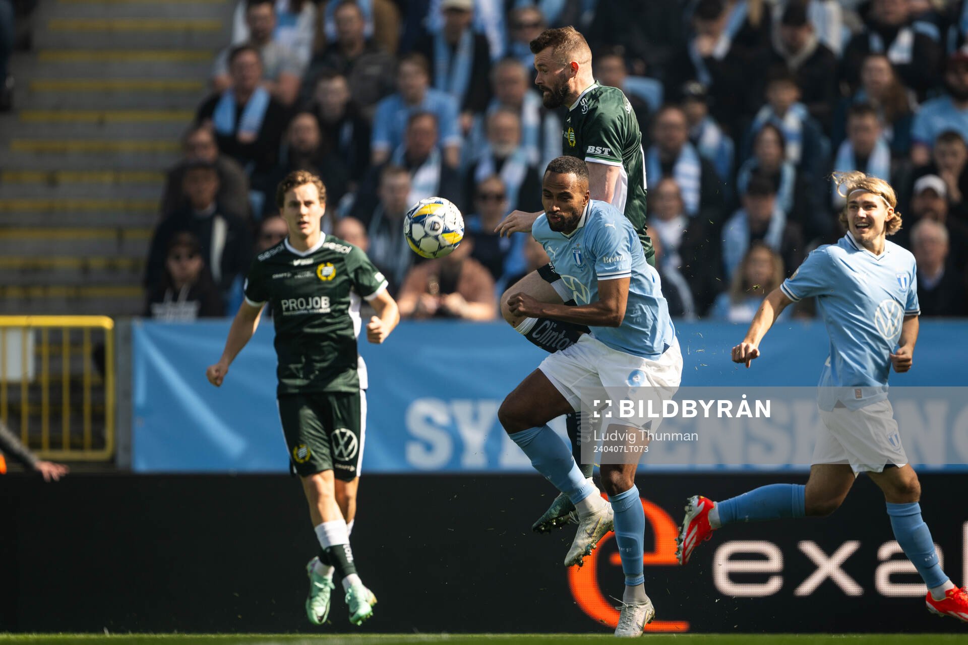 Malmö FFs Isaac Kiese Thelin och Hammarbys Mads Fenger