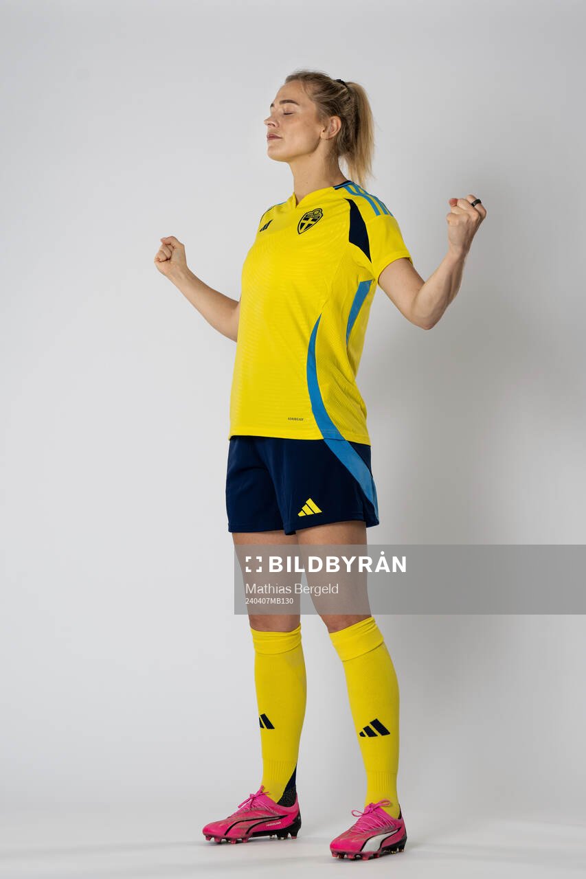 Fridolina Rolfö of the Swedish women's national football