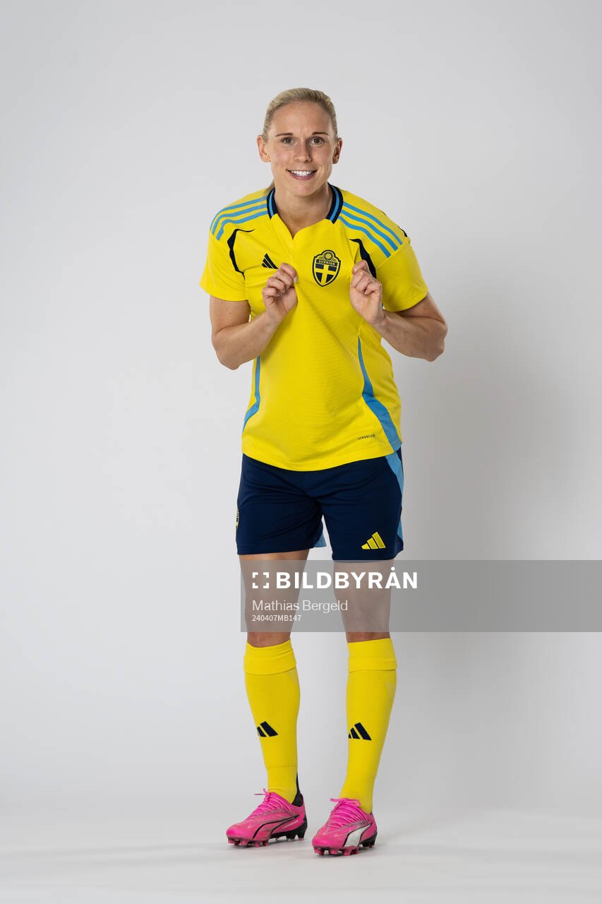 Jonna Andersson of the Swedish women's national football