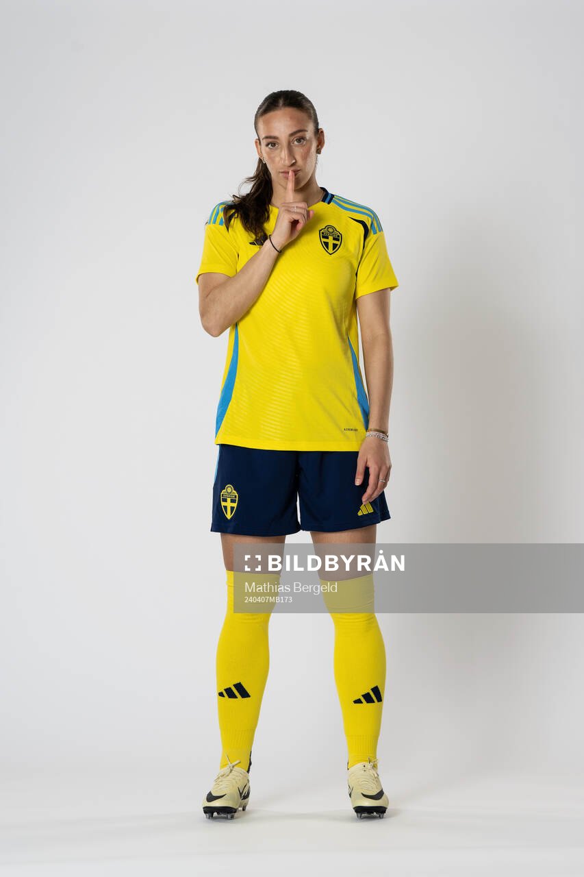 Rusul Rosa Kafaji of the Swedish women's national football