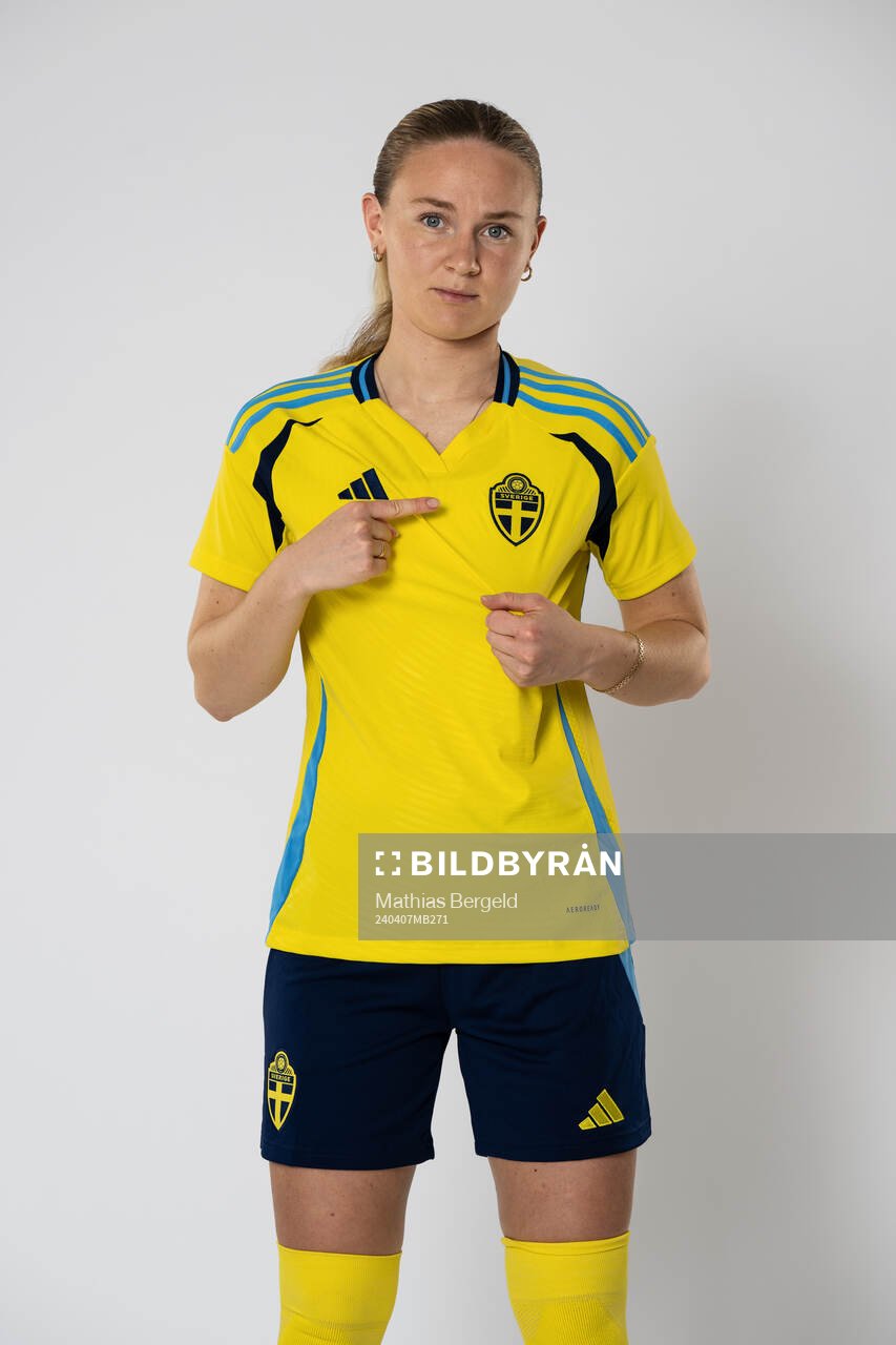 Matilda Vinberg of the Swedish women's national football
