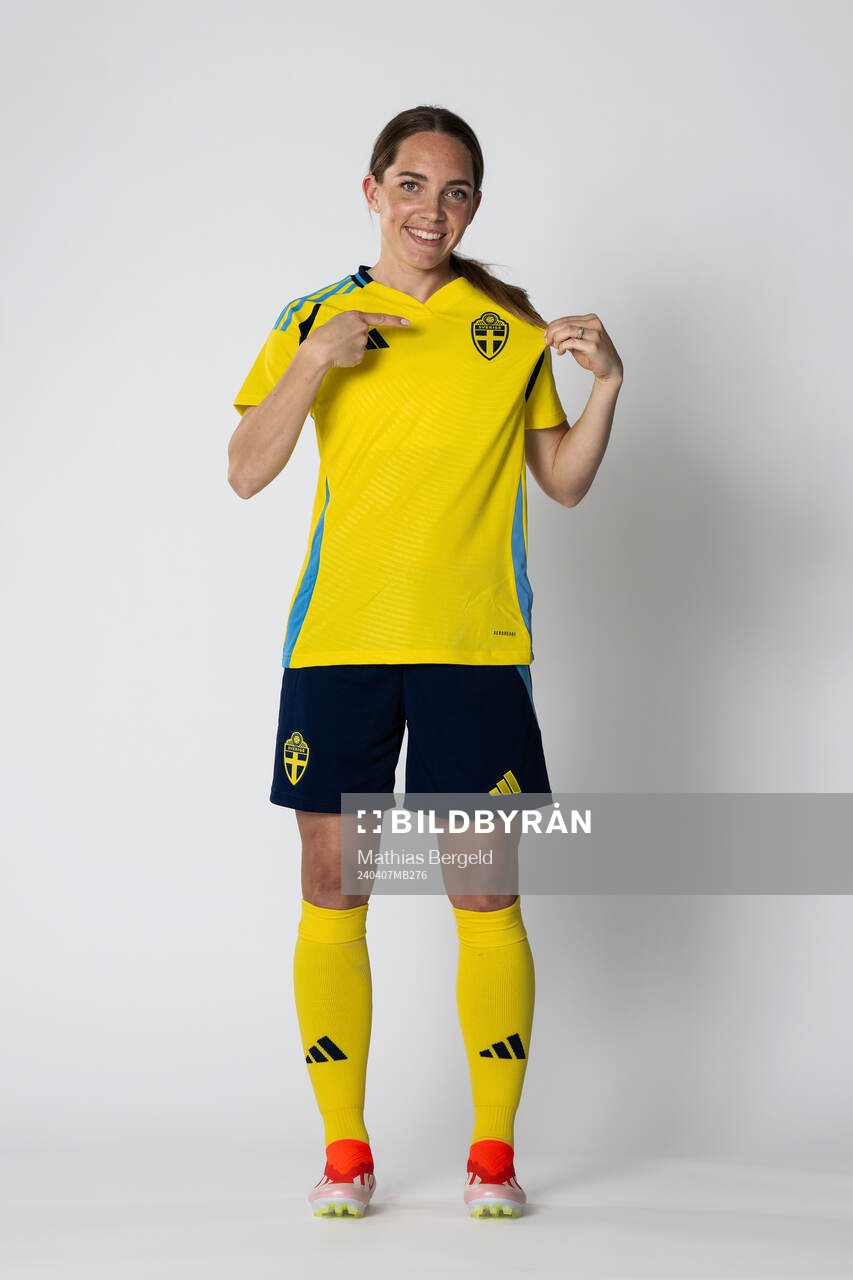 Elin Rubensson of the Swedish women's national football