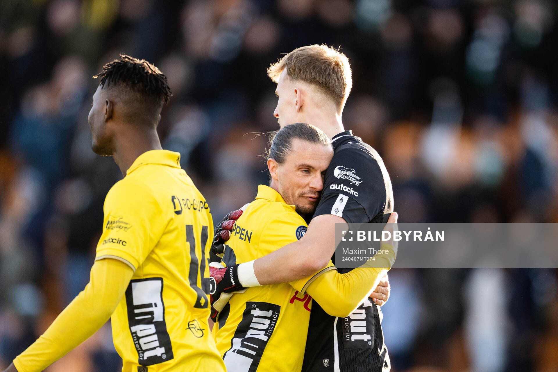 Elfsborgs Niklas Hult och målvakt Marcus Bundgaard