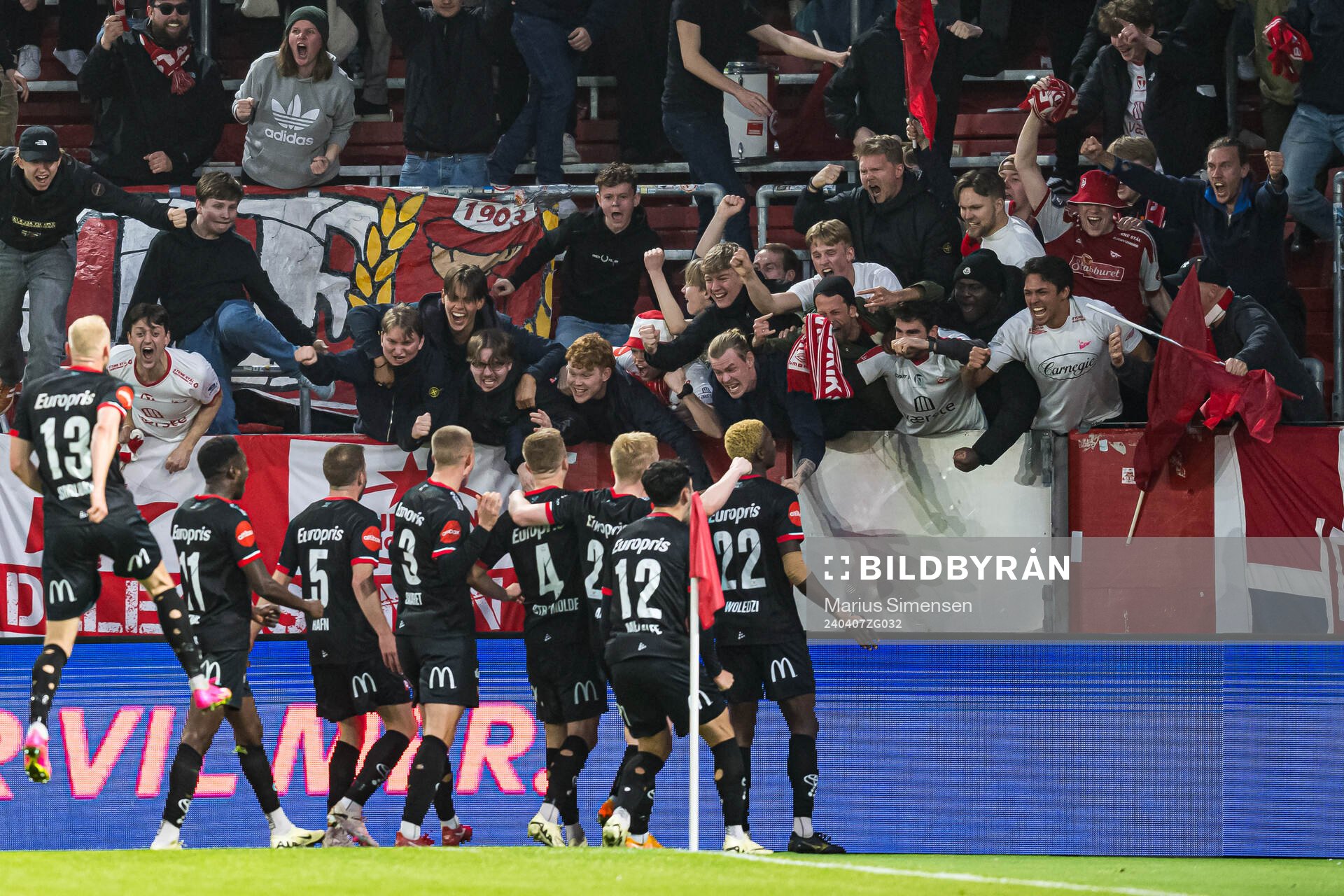 Stian Stray Molde of Fredrikstad celebrates