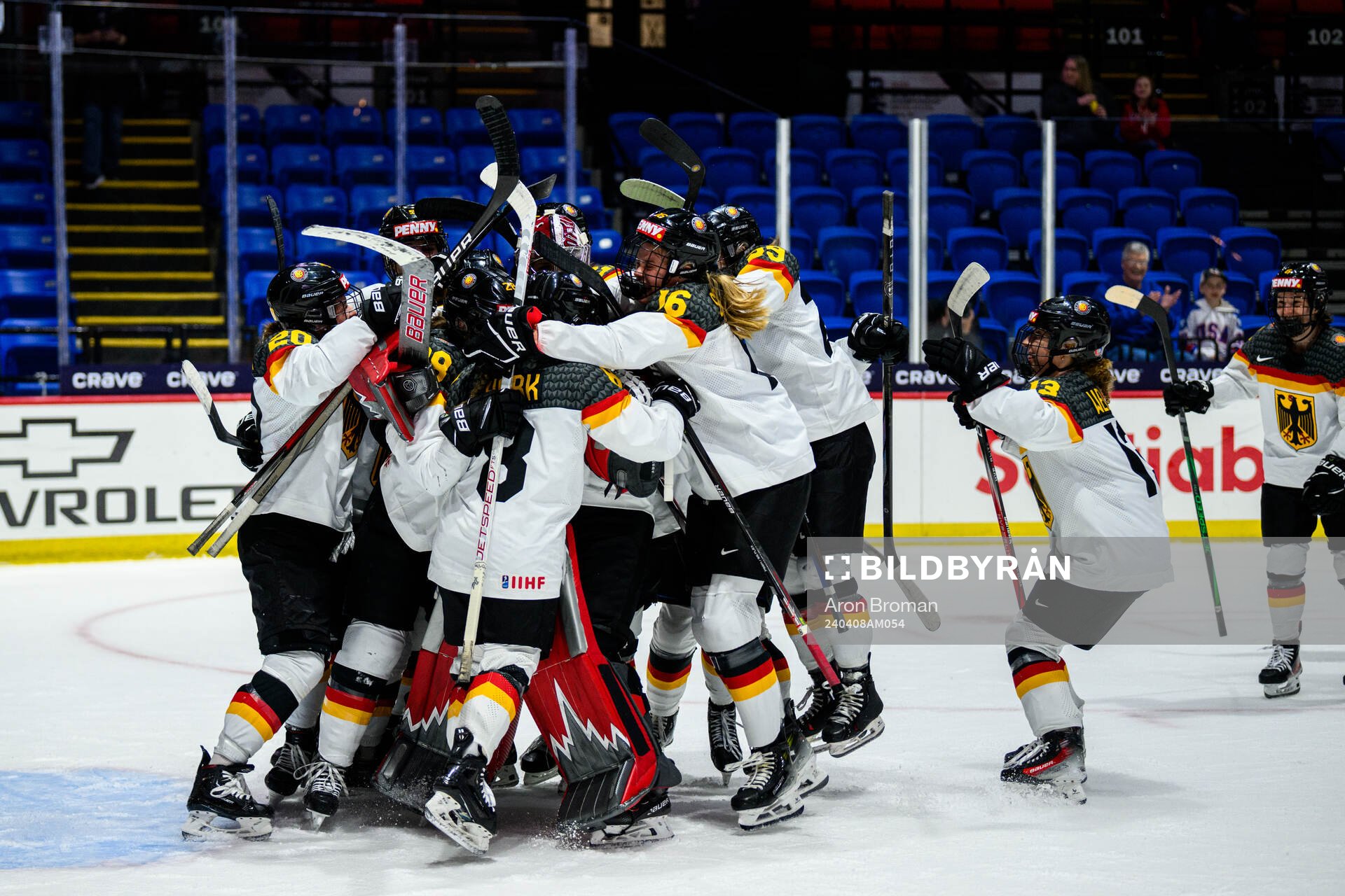 Players of Germany celebrate