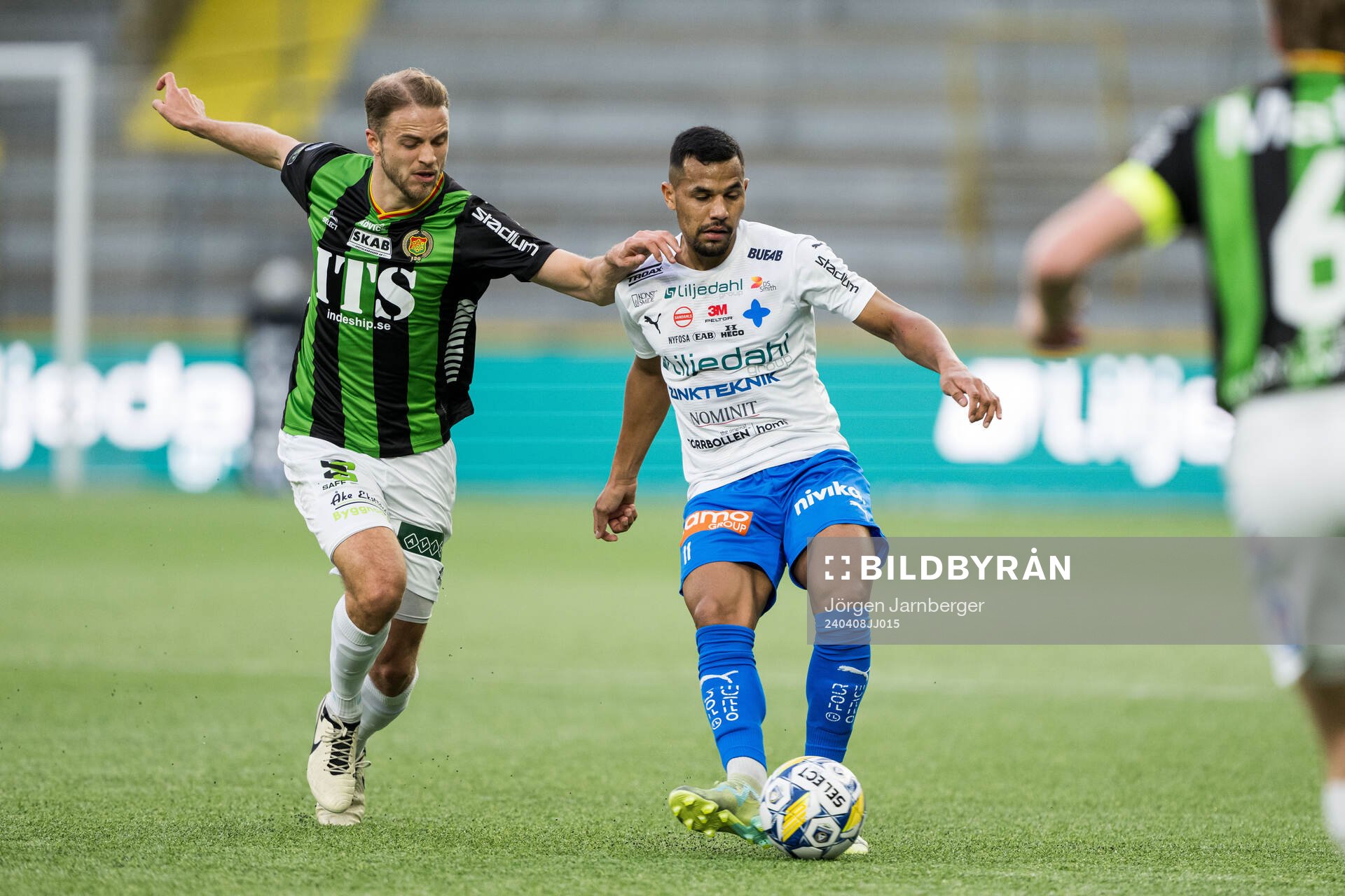GAISs Gustav Lundgren och Värnamos Wenderson Oliveira do
