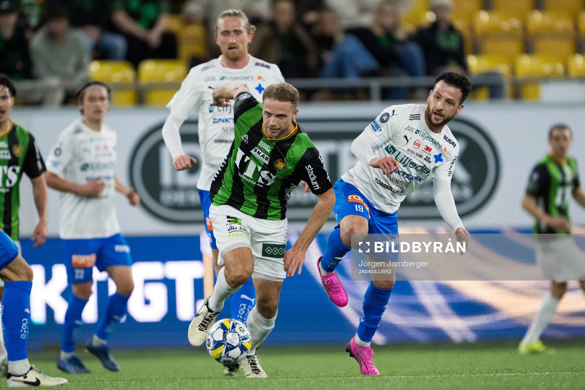 GAISs Gustav Lundgren och Värnamos Marco Bustos