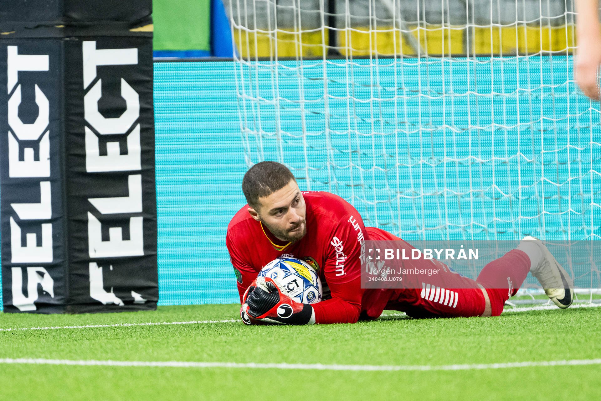GAISs Mergim Krasniqi under fotbollsmatchen i Allsvenskan mellan Värnamo och GAIS den 8 april 2024 i Borås. 