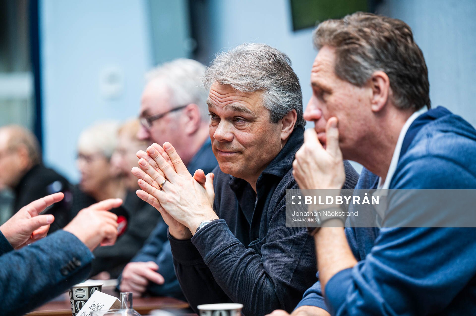 Albert Svanberg under en pressträff anordnad av SVT den 8 april 2024 i Stockholm. 