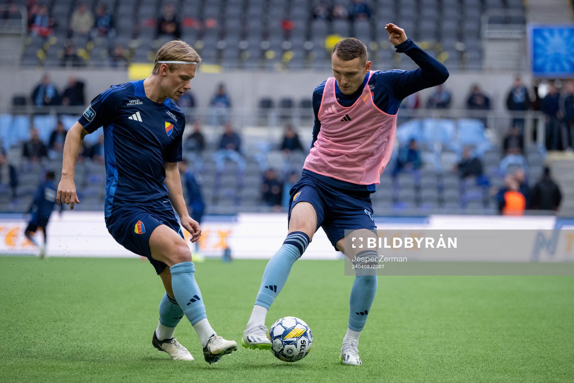 Djurgårdens Tobias Gulliksen och Piotr Johansson