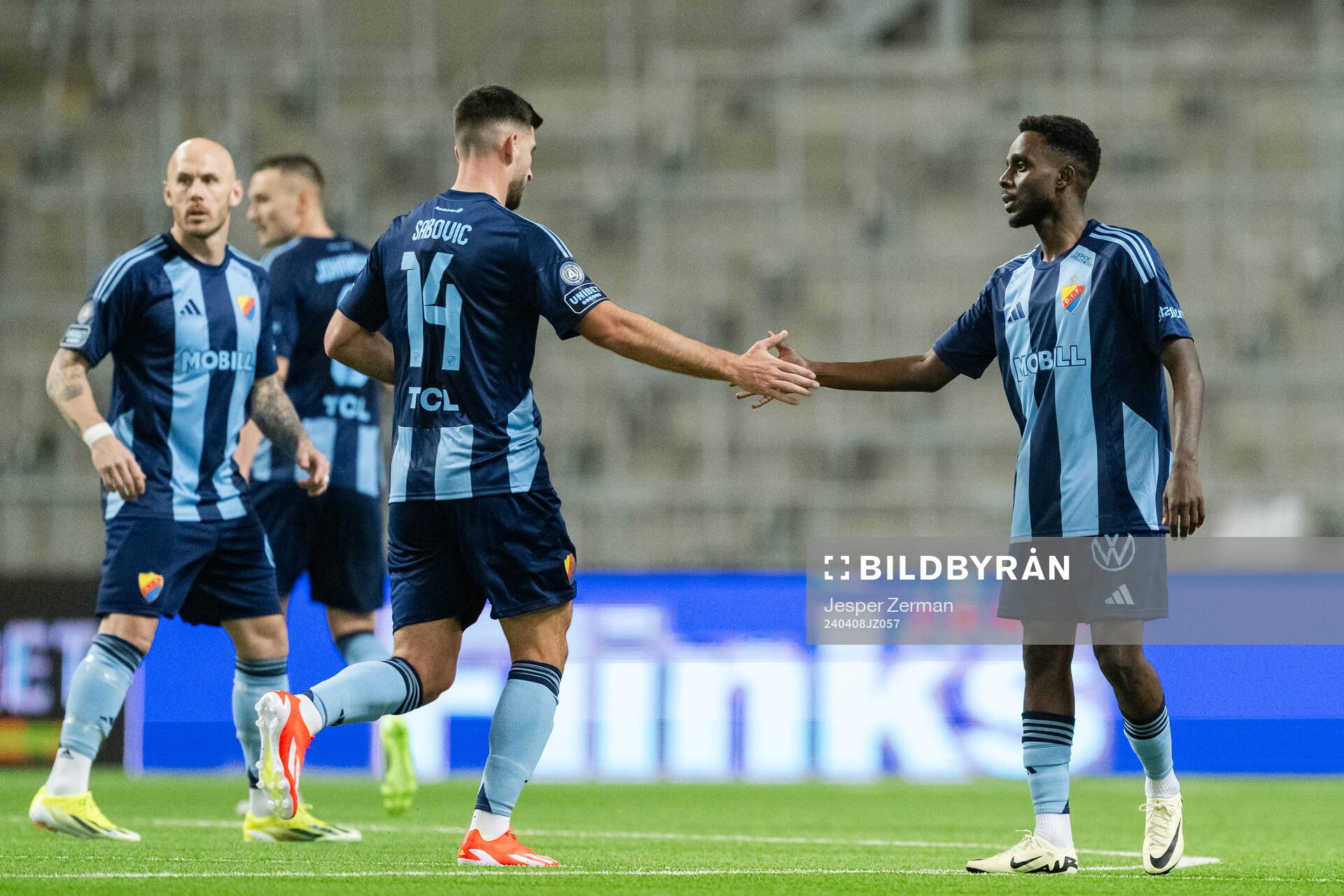 Djurgårdens Tokmac Nguen jublar