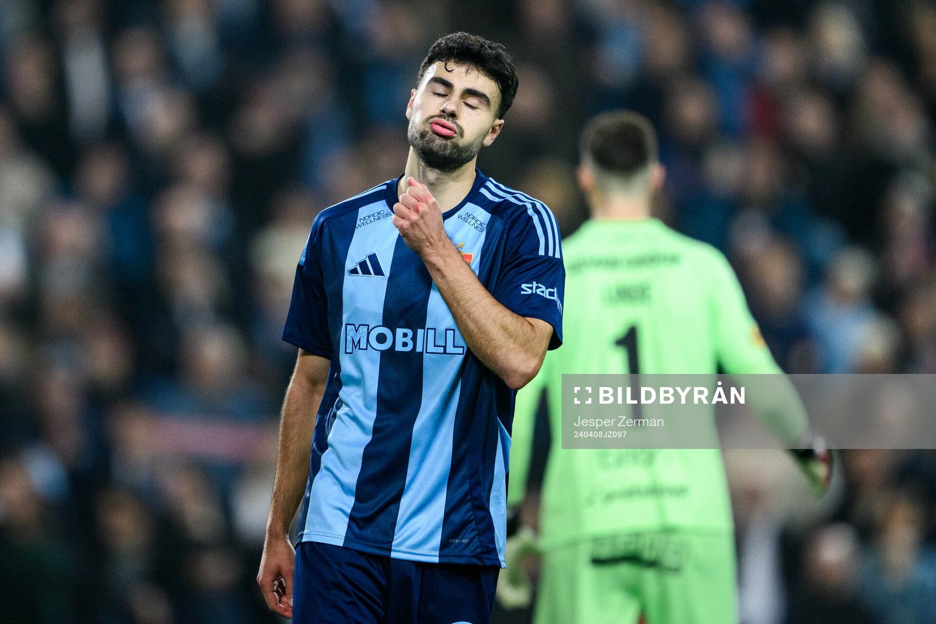 Djurgårdens Deniz Hummet  deppar