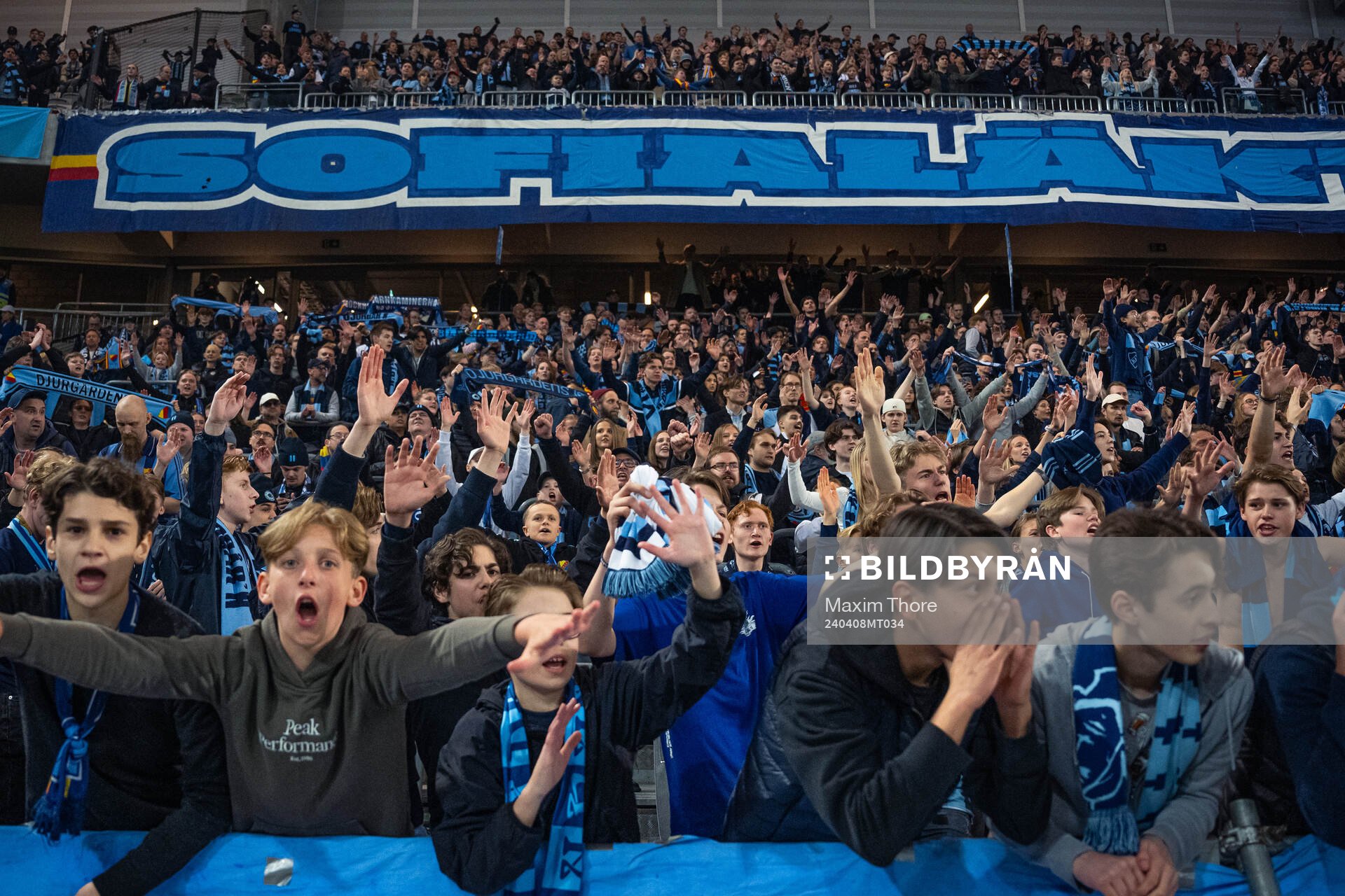 Djurgårdens supportrar jublar