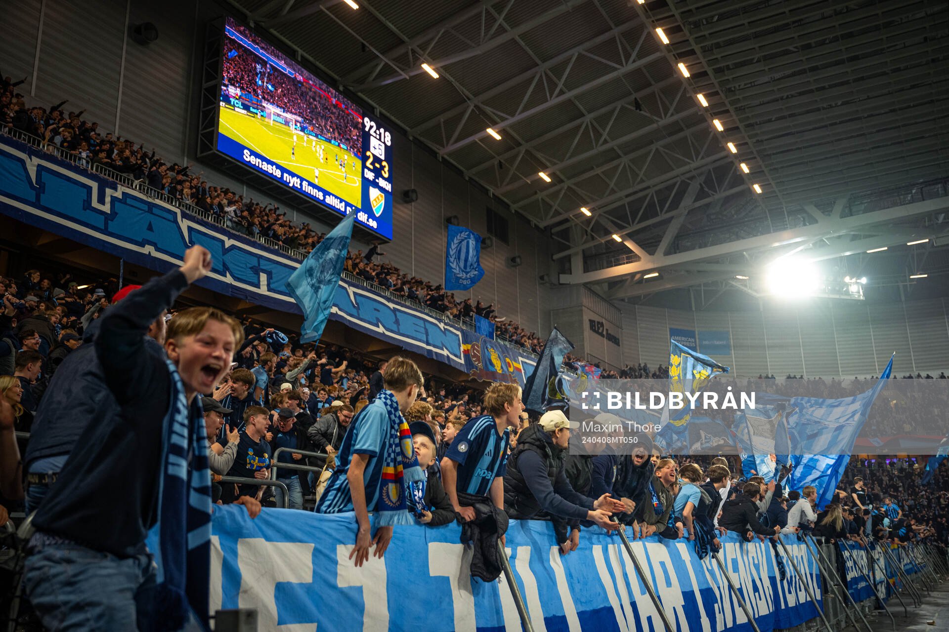 Djurgårdens supportrar jublar