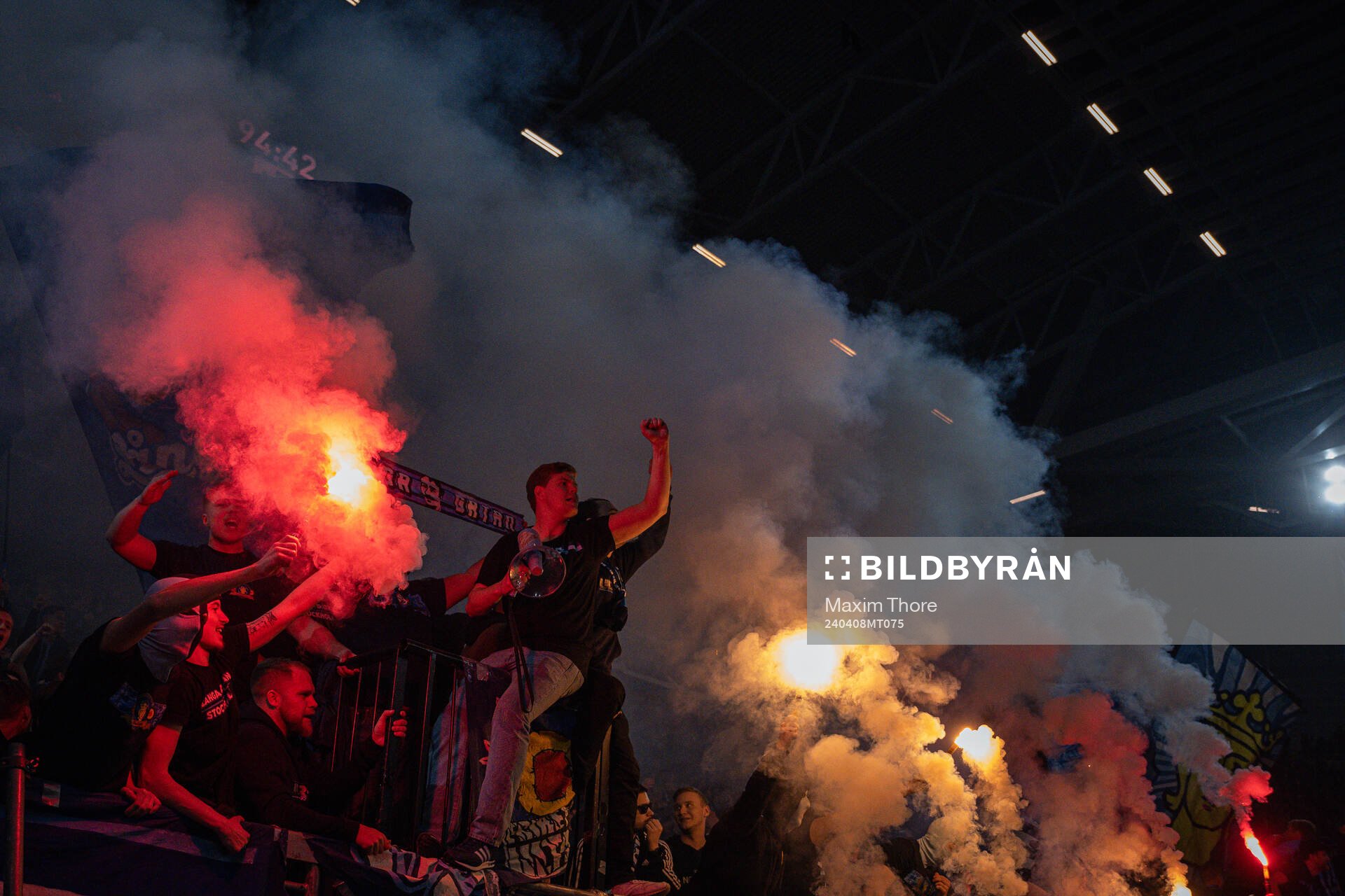 Djurgårdens supportrar jublar