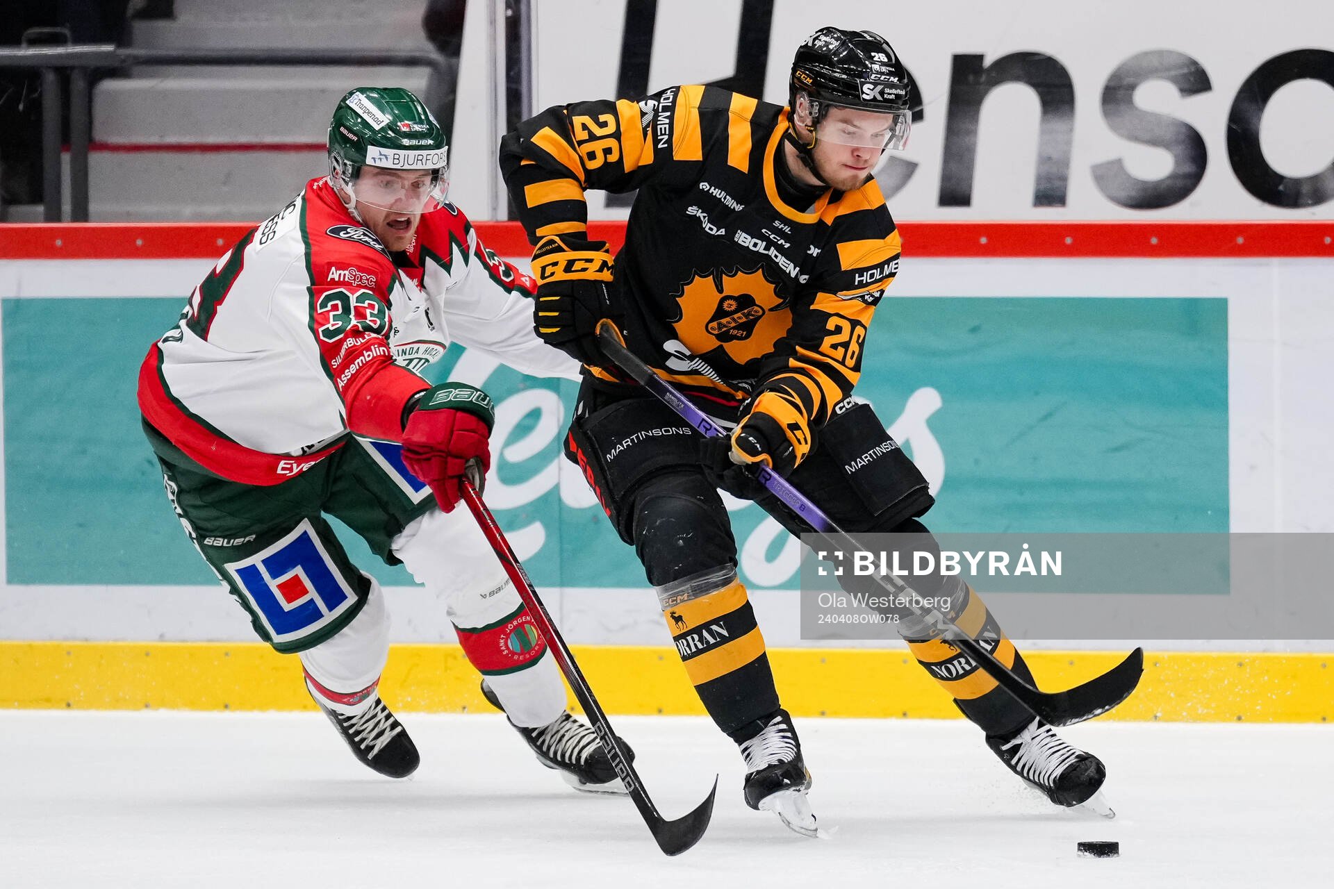 Frölundas Linus Högberg och Skellefteås Simon Robertsson