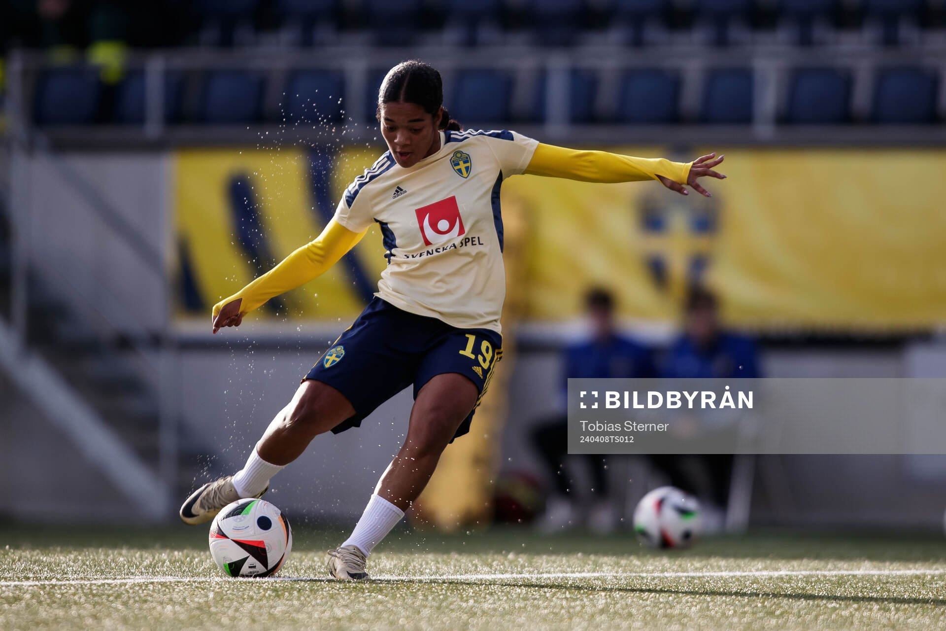 Evelina Duljan of Sweden