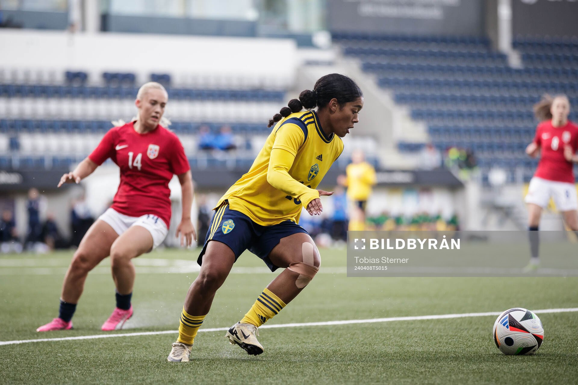 Evelina Duljan of Sweden