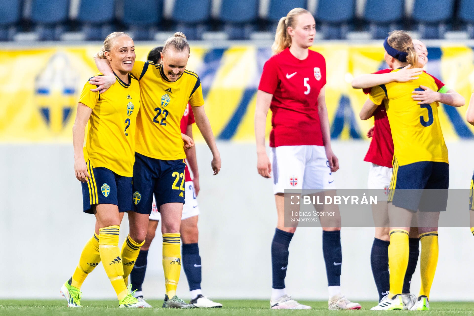 Alva Selerud and Emma Pennsäter of Sweden celebrate after the under-23 international friendly football match between Sweden and Norway on April 8, 2024 in Gävle.