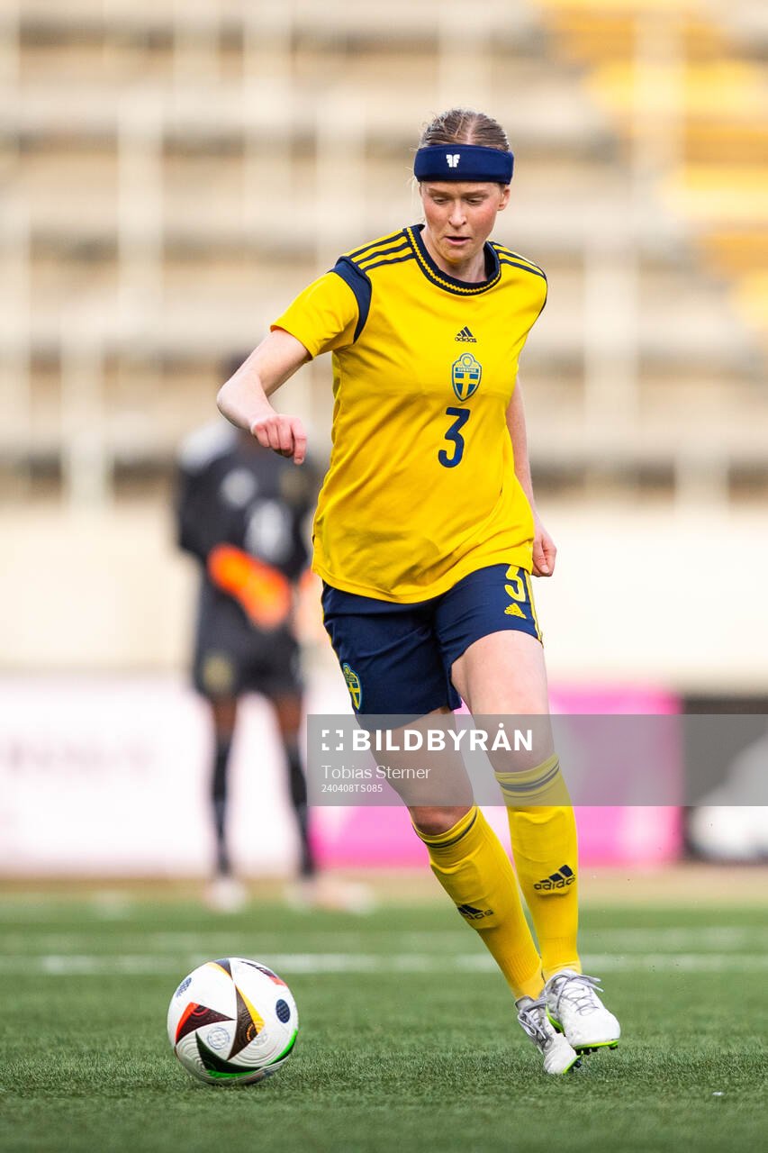 Emma Östlund of Sweden