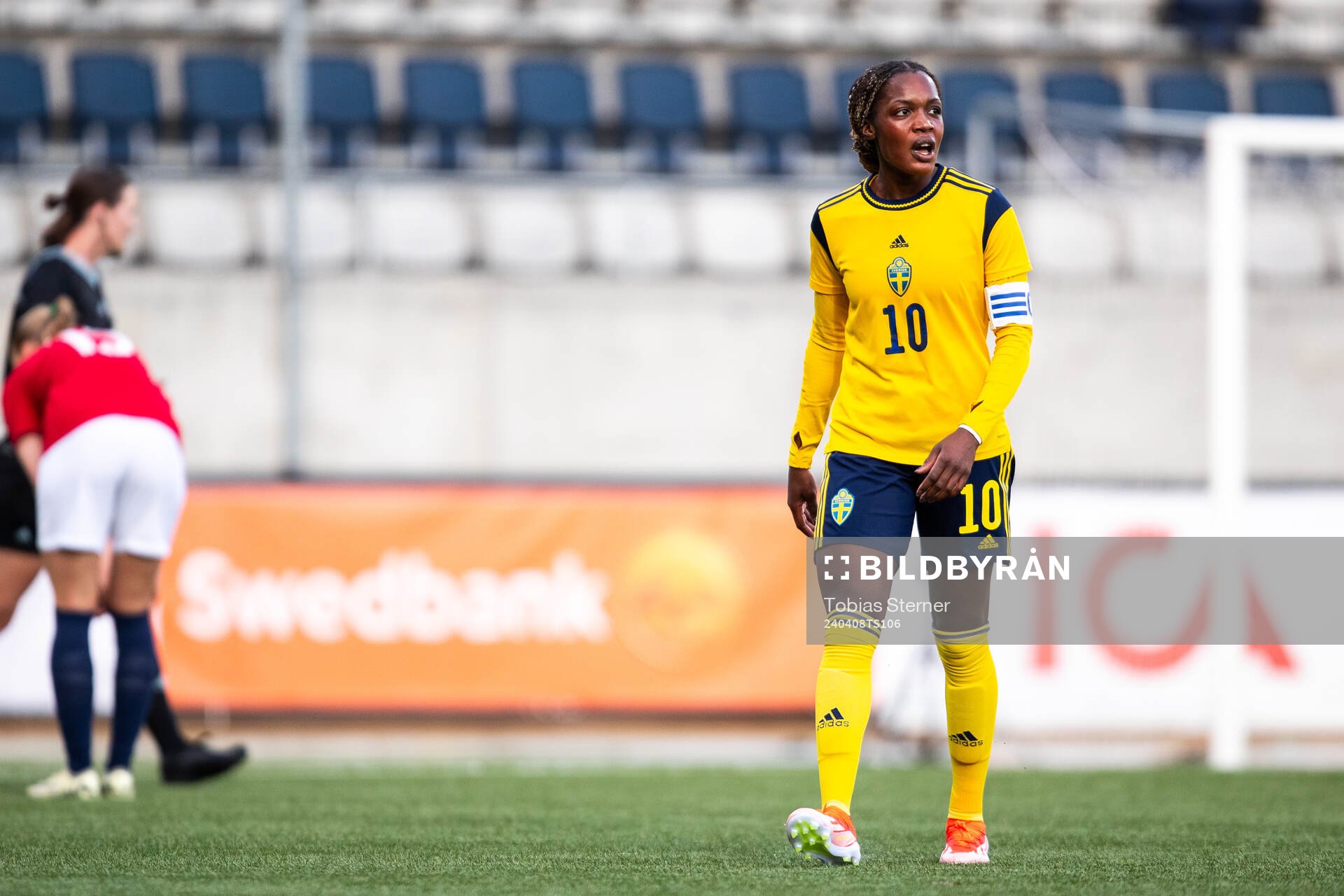 Evelyn Ijeh of Sweden