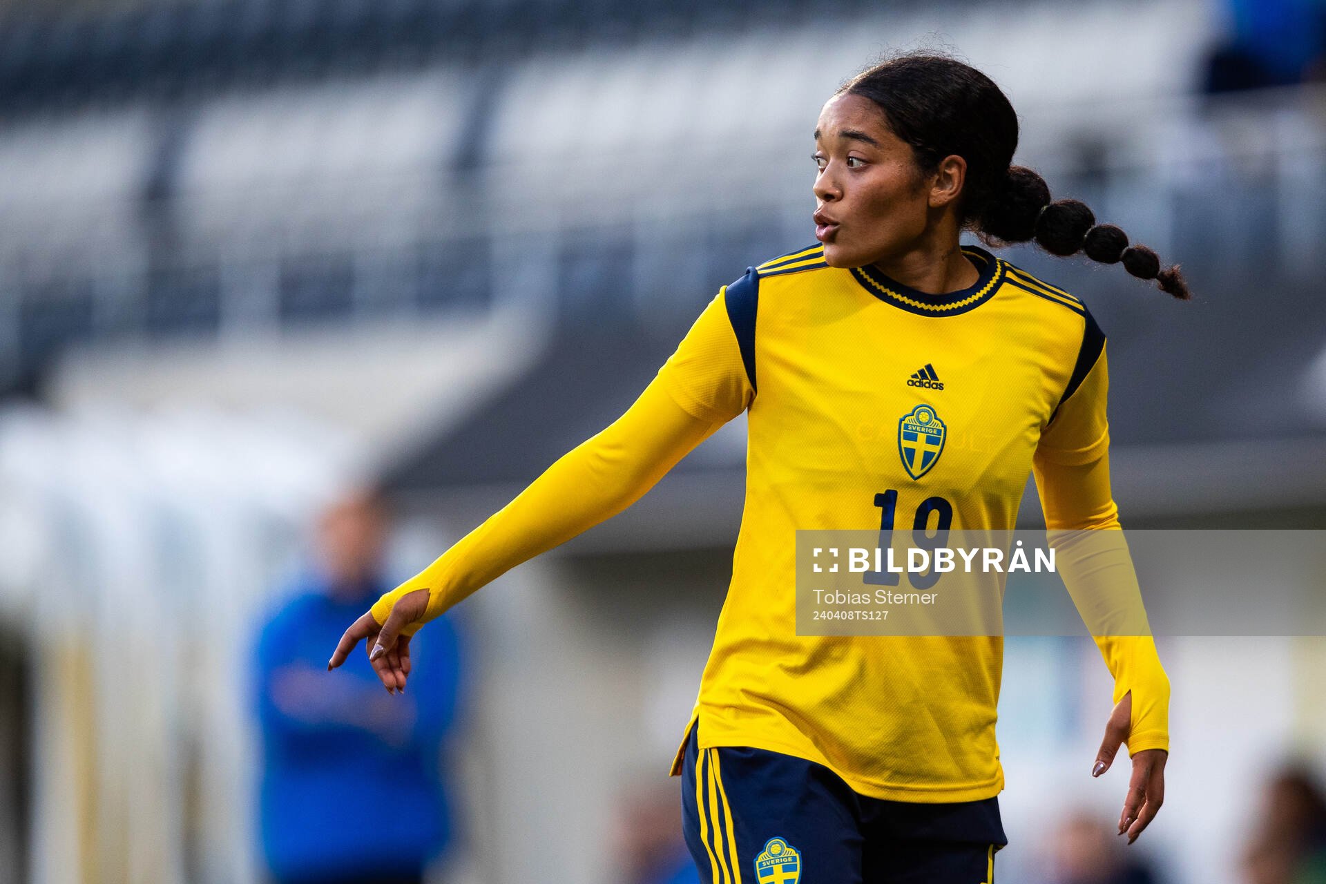 Evelina Duljan of Sweden