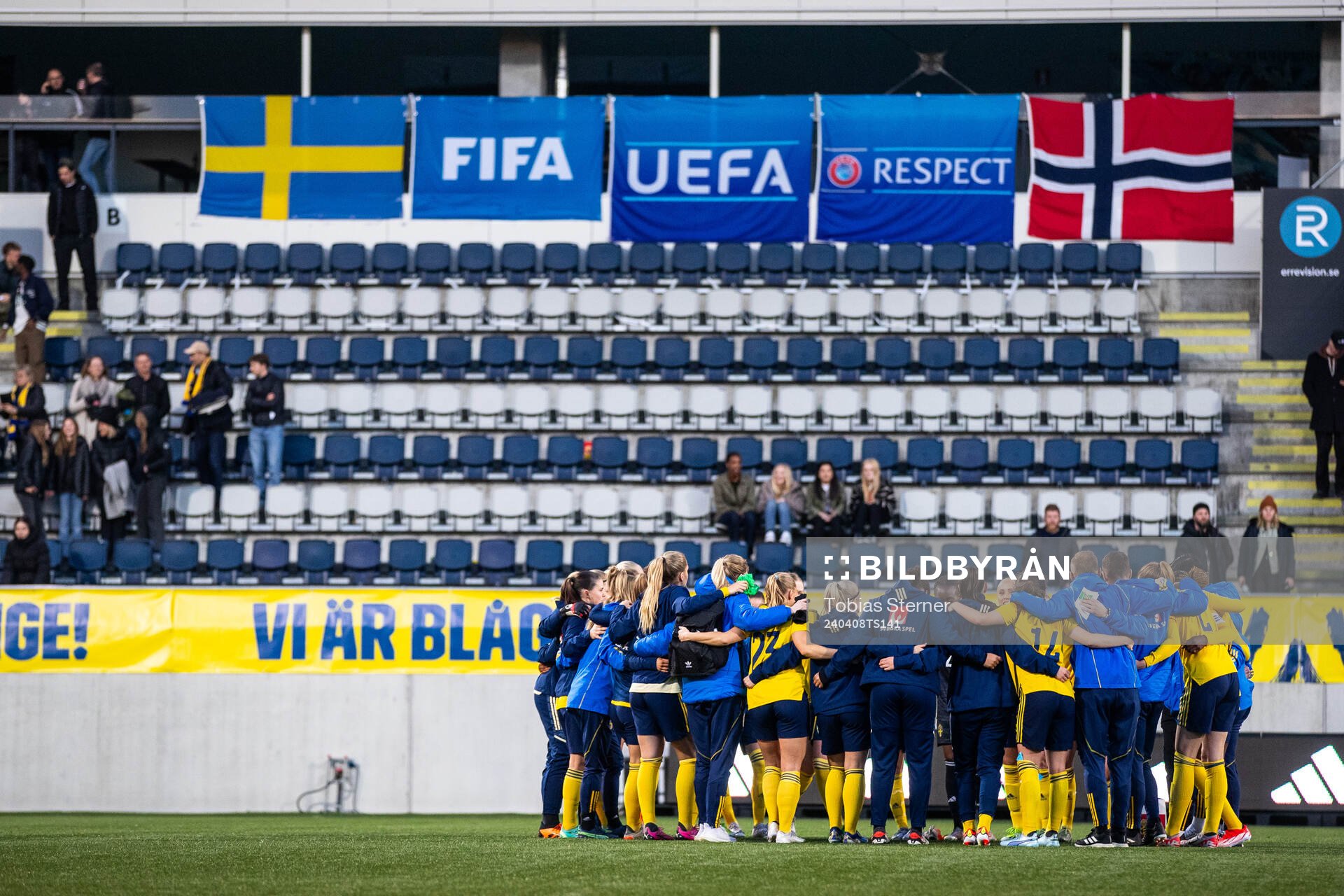 Players and staff of Sweden