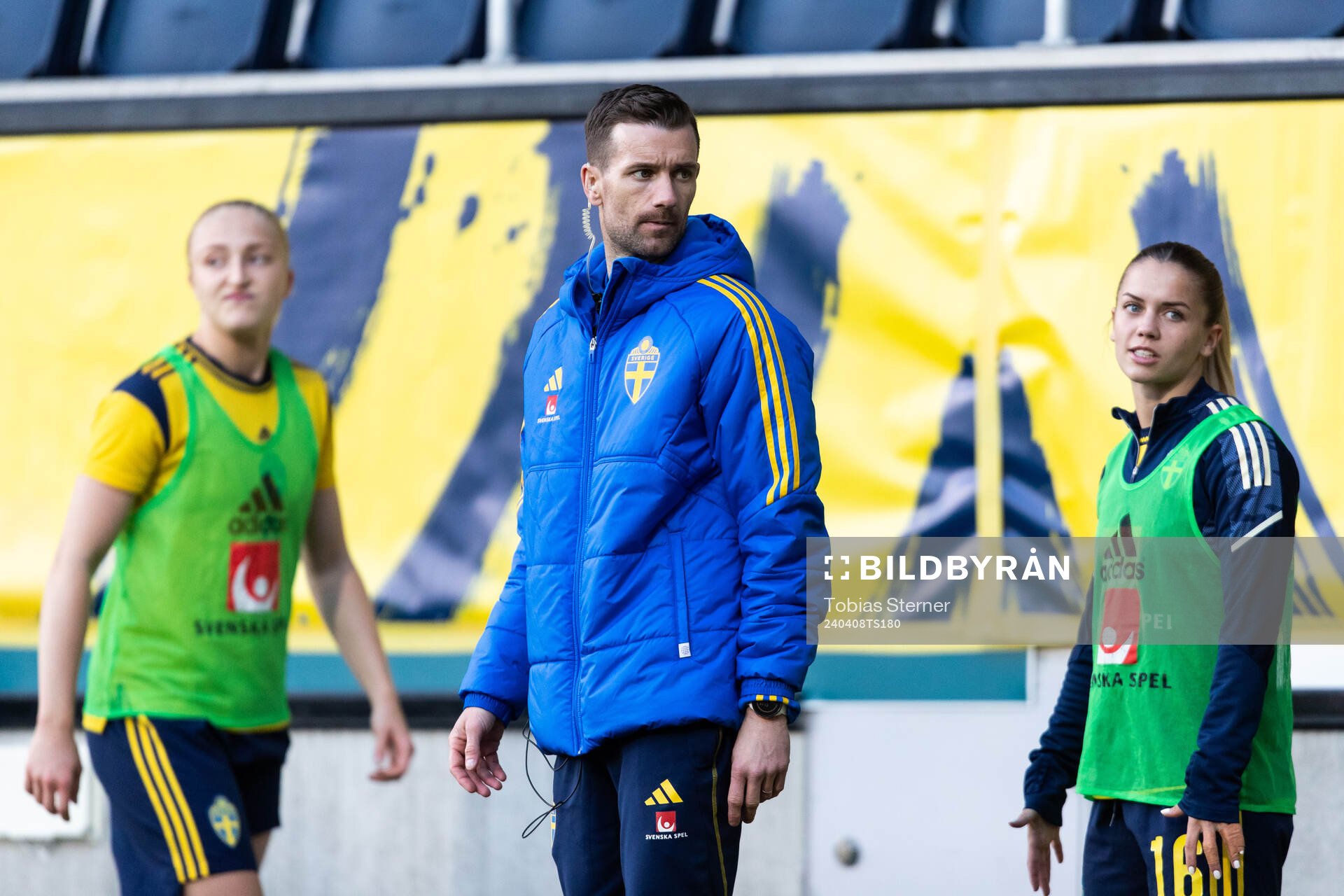 Physic coach Jonatan Berg of Sweden